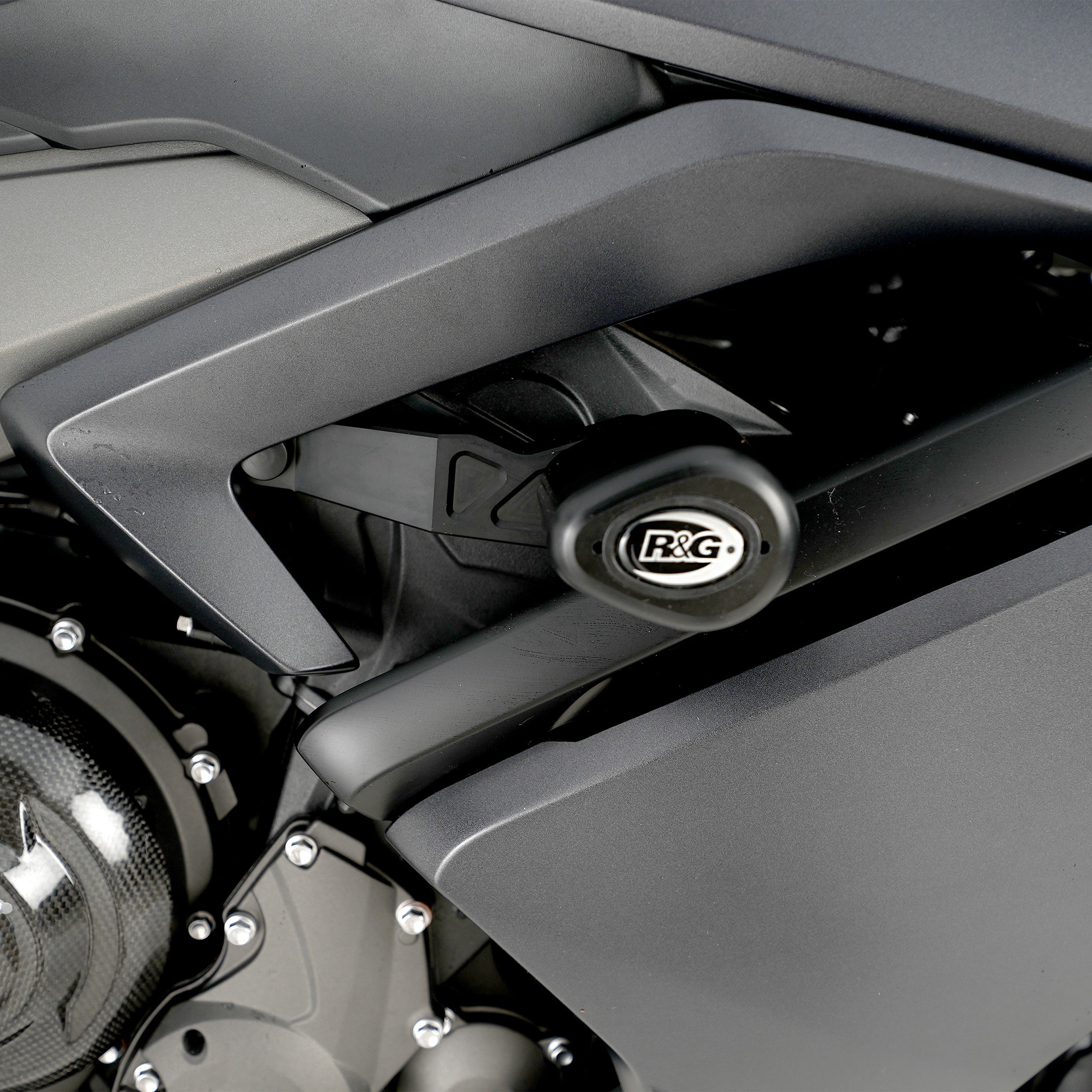 R&G Crash Protectors | Orange | Triumph Daytona 660 2024>Current