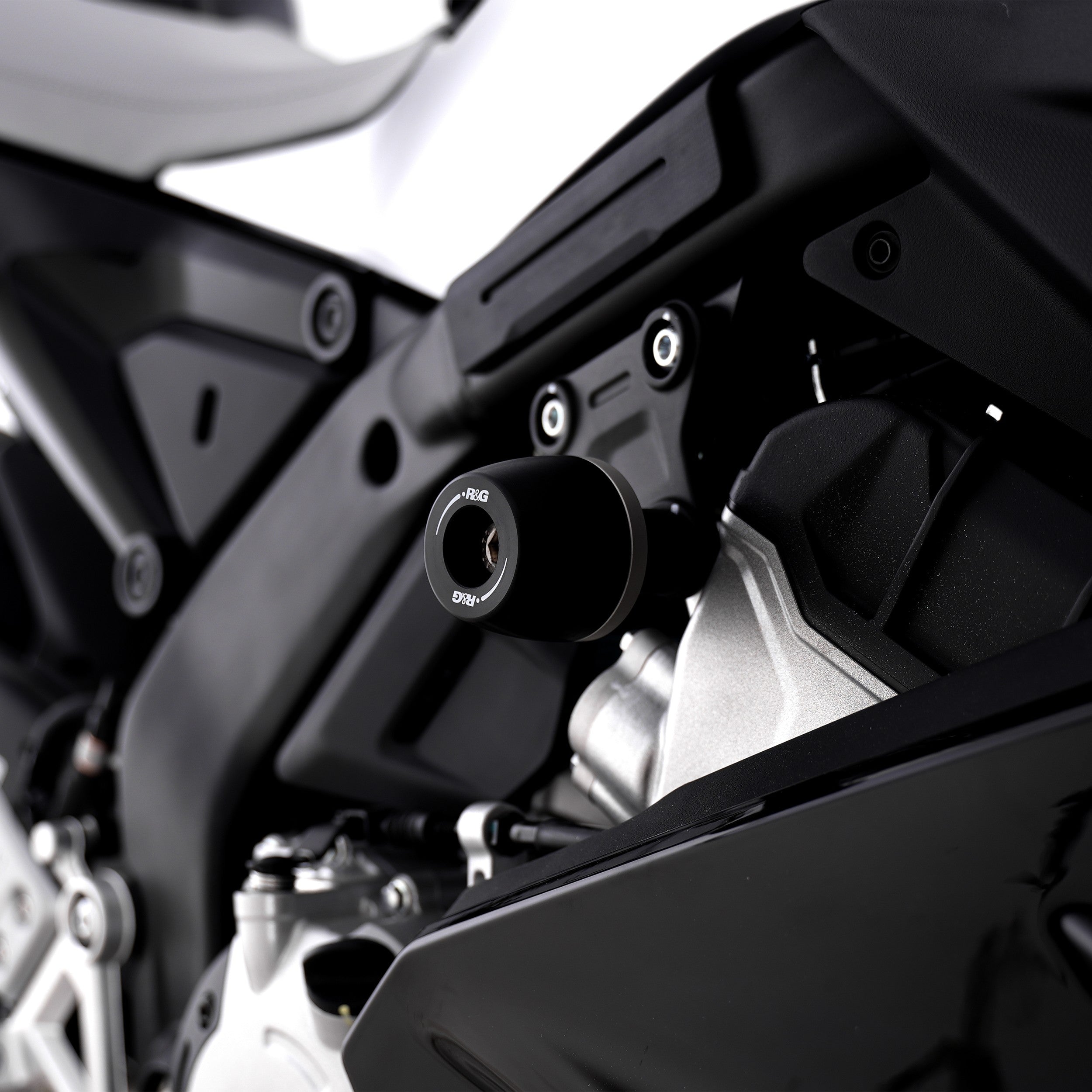 R&G Crash Protectors | Black | CFMoto 675NK 2025>Current & CFMoto 675SR-R 2025>Current & CFMoto 675SS 2025>Current -   Pyramid Motorcycle Accessories