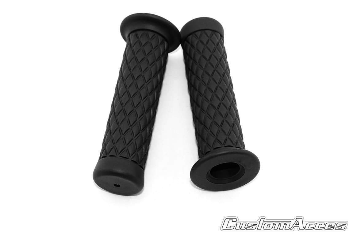 Customacces Fast Line Grips | Black | Harley Davidson Sportster 1200 Roadster (XL1200R) 2017>Current-XPE0010N-Racing Grips-Pyramid Motorcycle Accessories