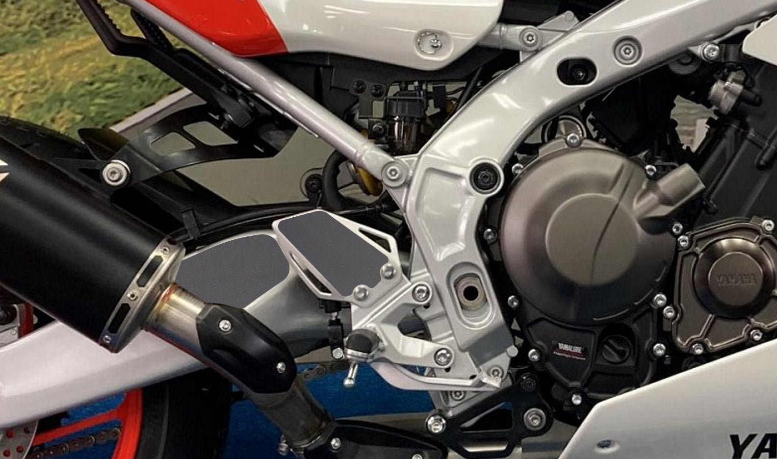 Eazi-Grip Scuff Guard | Yamaha XSR 900 GP 2024>Current -  Shop name