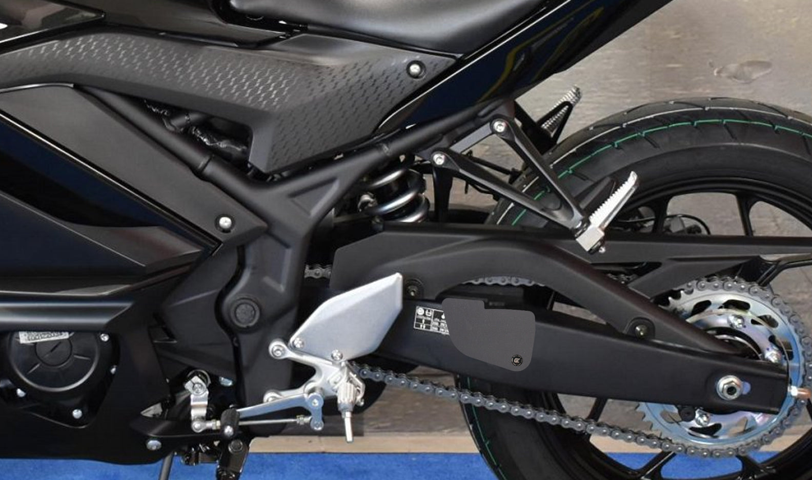 Eazi-Grip Scuff Guard | Yamaha YZF-R3 2015>Current -  Shop name