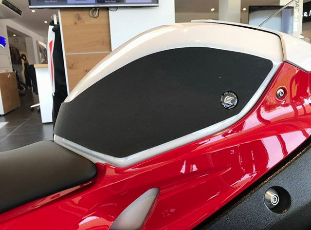 Eazi-Grip Wrap Around Tank Grip | Silicone - Charcoal | BMW S 1000 RR 2015>2018 -  Shop name