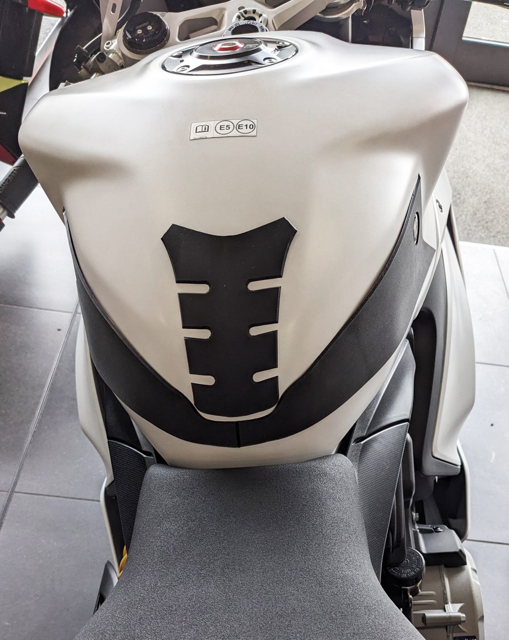 Eazi-Grip Wrap Around Tank Grip | Silicone - Charcoal | Ducati Panigale/Streetfighter V2 2020>Current -  Shop name
