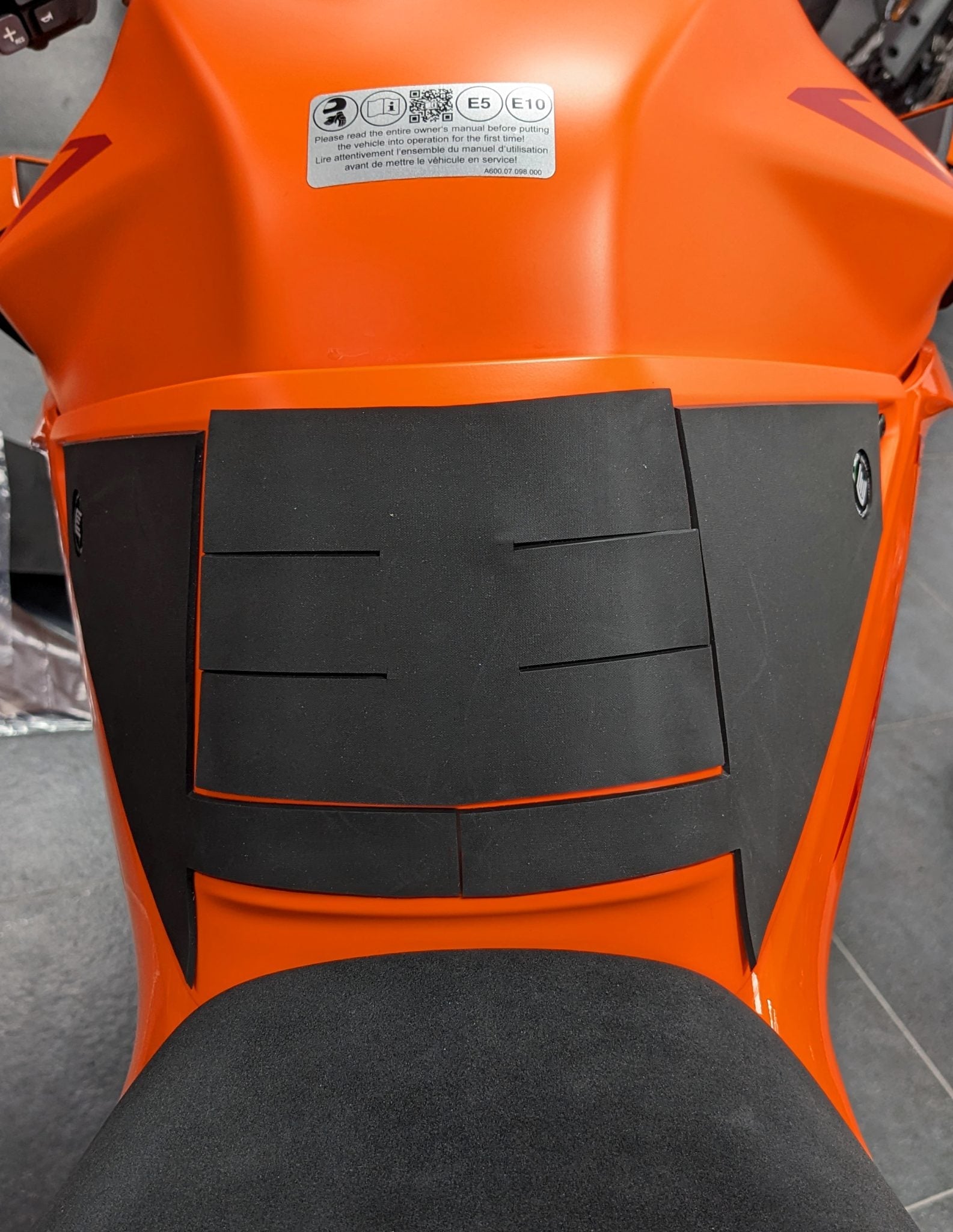 Eazi-Grip Wrap Around Tank Grip | Silicone - Charcoal | KTM 1290 Super Duke R 2024>Current -  Shop name