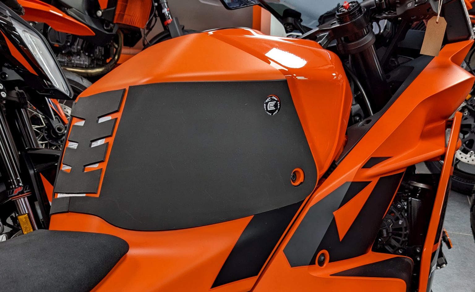 Eazi-Grip Wrap Around Tank Grip | Silicone - Charcoal | KTM RC 125/200/390 2022>Current -  Shop name