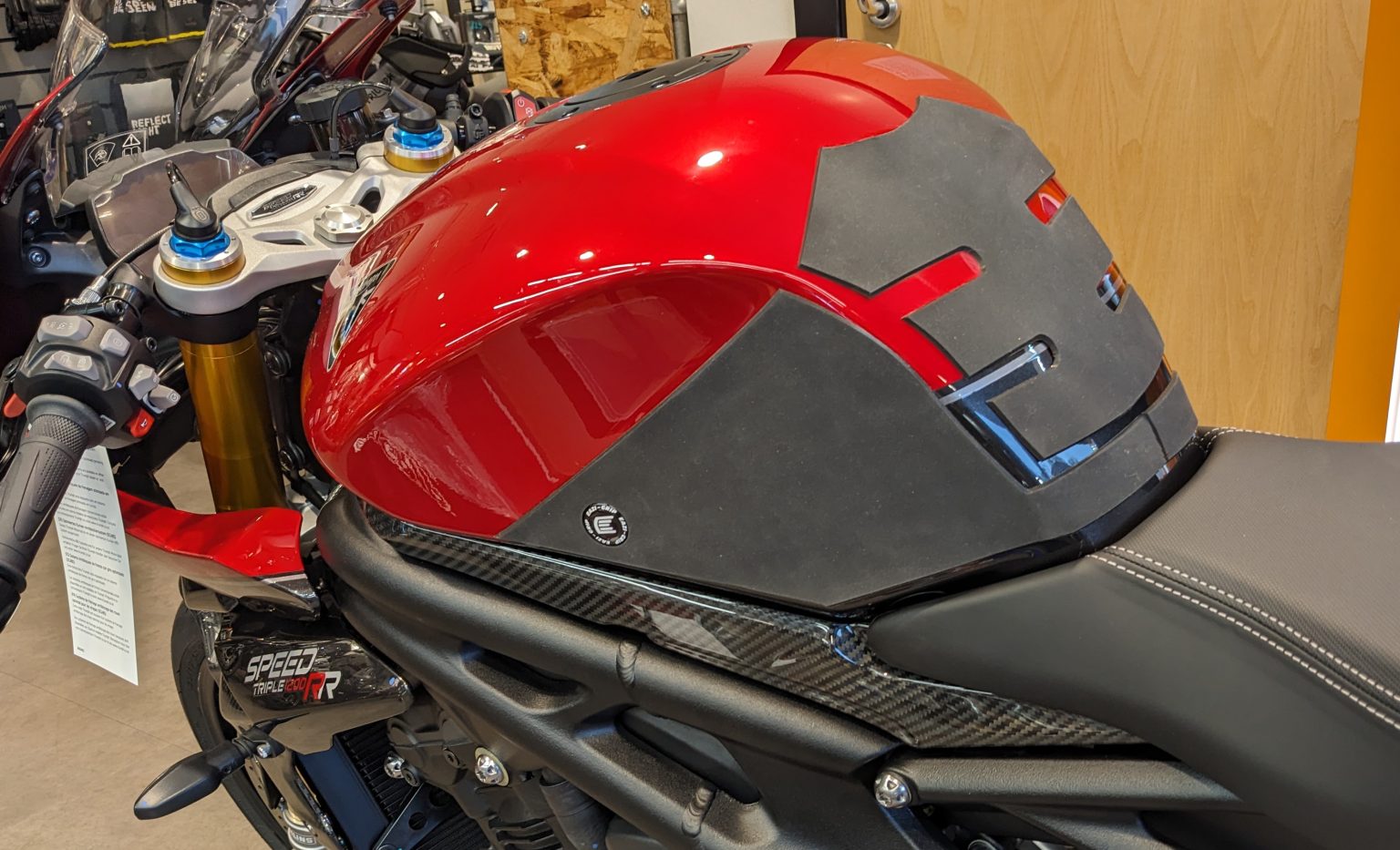 Eazi-Grip Wrap Around Tank Grip | Silicone - Charcoal | Triumph Speed Triple 1200 RS/RR 2021>Current -  Shop name