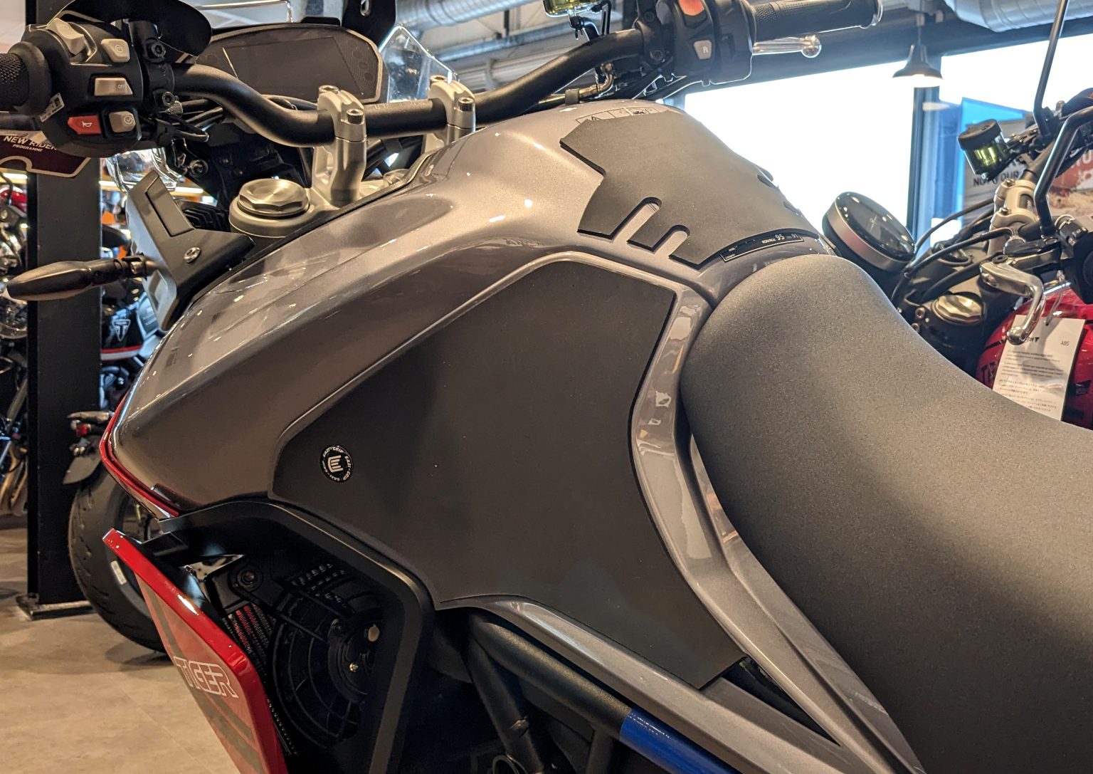 Eazi-Grip Wrap Around Tank Grip | Silicone - Charcoal | Triumph Tiger 900/850 Sport 2020>2023 -  Shop name