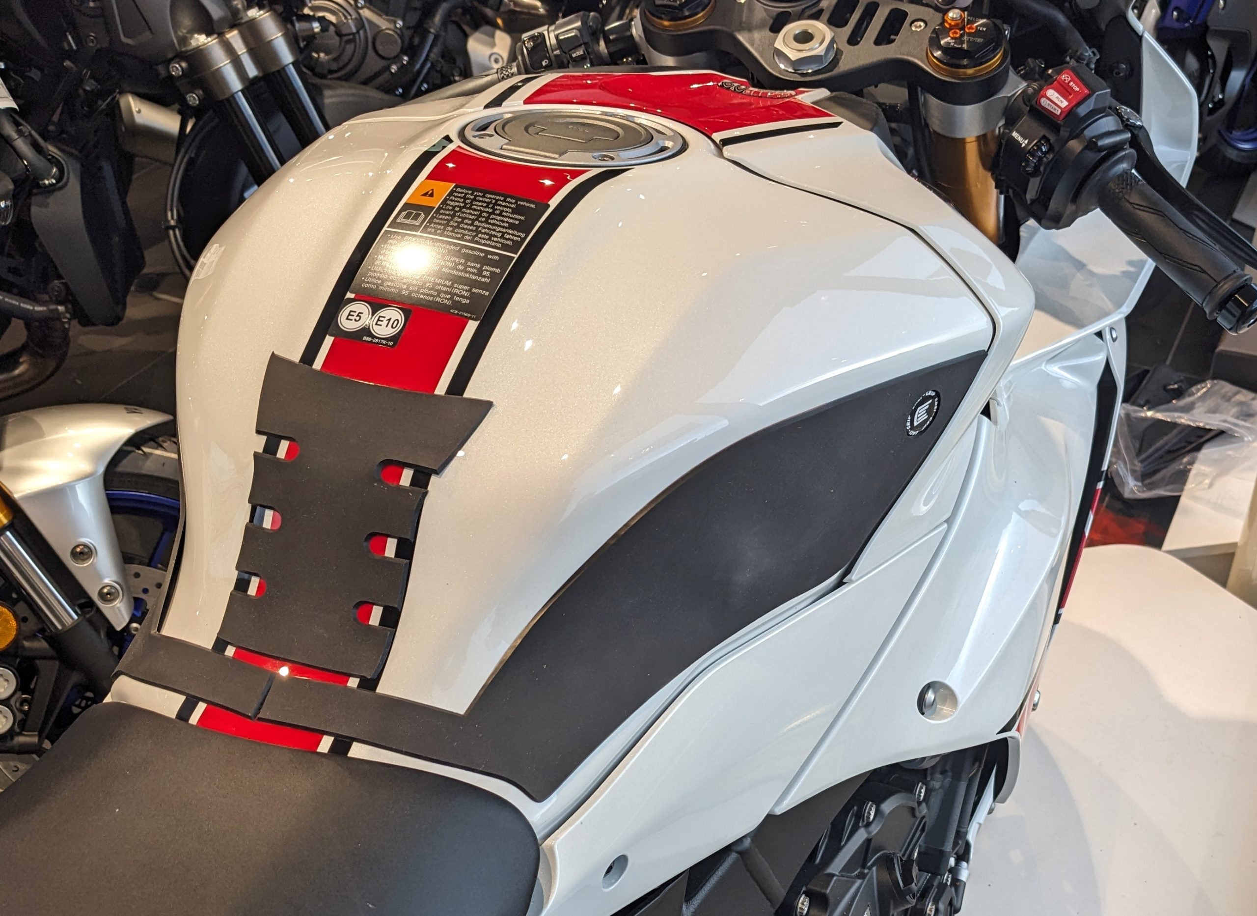 Eazi-Grip Wrap Around Tank Grip | Silicone - Charcoal | Yamaha R1 2020>Current -  Shop name