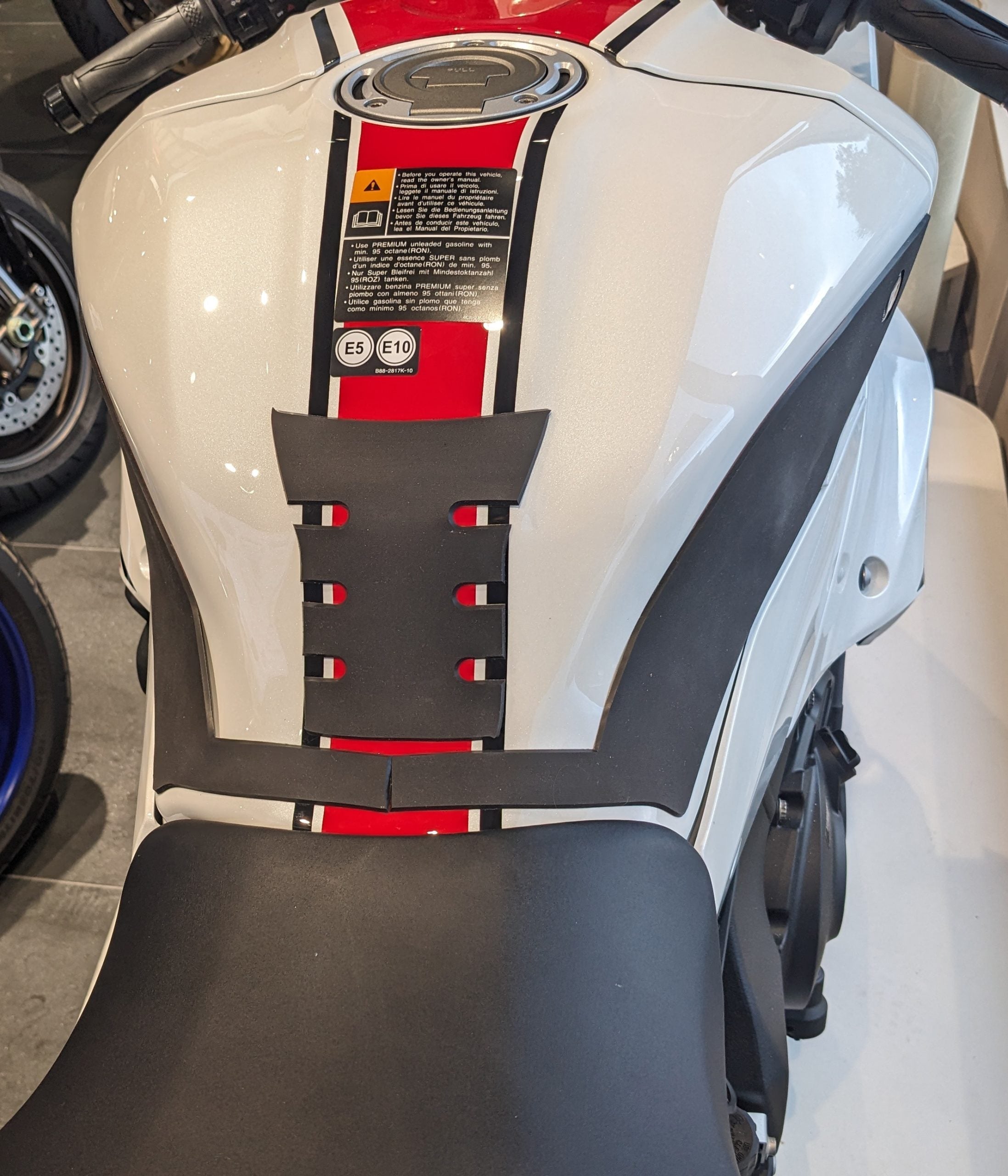 Eazi-Grip Wrap Around Tank Grip | Silicone - Charcoal | Yamaha R1 2020>Current -  Shop name