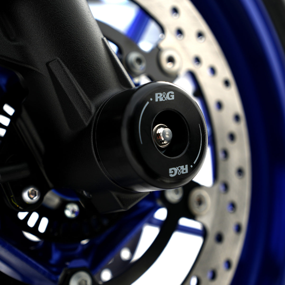 R&G Fork Protectors | Black | Yamaha Tracer 7 (GT) '21- '23, Yamaha MT-07 ’21- '24, & XSR 700 ’22- -   Pyramid Motorcycle Accessories
