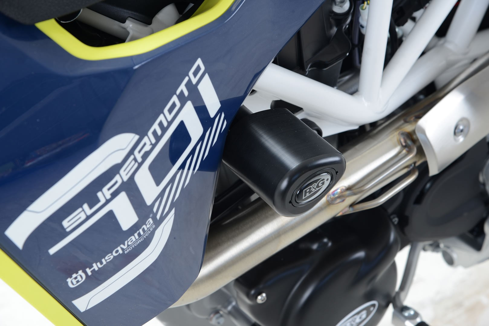 R&G Crash Protectors | White | KTM 690 SMC R 2019>2020 & Husqvarna 701 Enduro 2016>2024 & Husqvarna 701 Supermoto 2016>2024