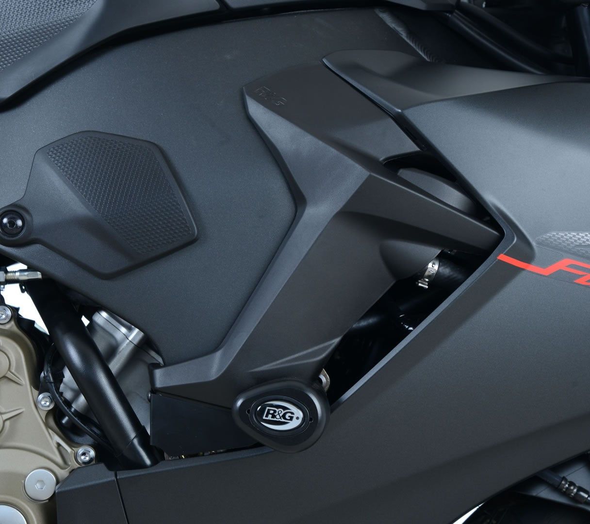 R&G Crash Protectors | Black | Honda CBR 1000 RR SP2 2017>2019 & Honda CBR 1000 RR SP 2017>2019 & Honda CBR 1000 RR Fireblade 2017>2019