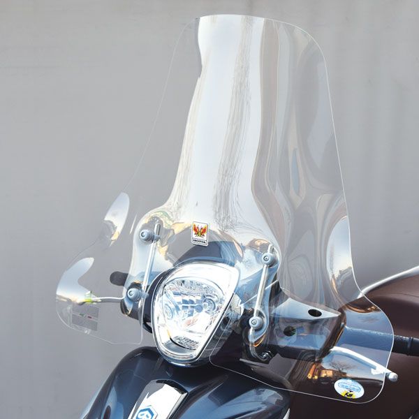 Isotta Classic Screen | Clear | Piaggio Medley 125-150 -   Pyramid Motorcycle Accessories