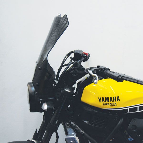 Isotta Touring High Screen | Dark Smoke | Yamaha XSR 700 2016-2020 -   Pyramid Motorcycle Accessories