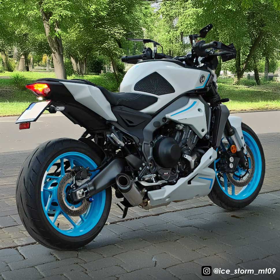 Pyramid Belly Pan | Ice Storm | Yamaha MT-09 2024>Current -   Pyramid Motorcycle Accessories