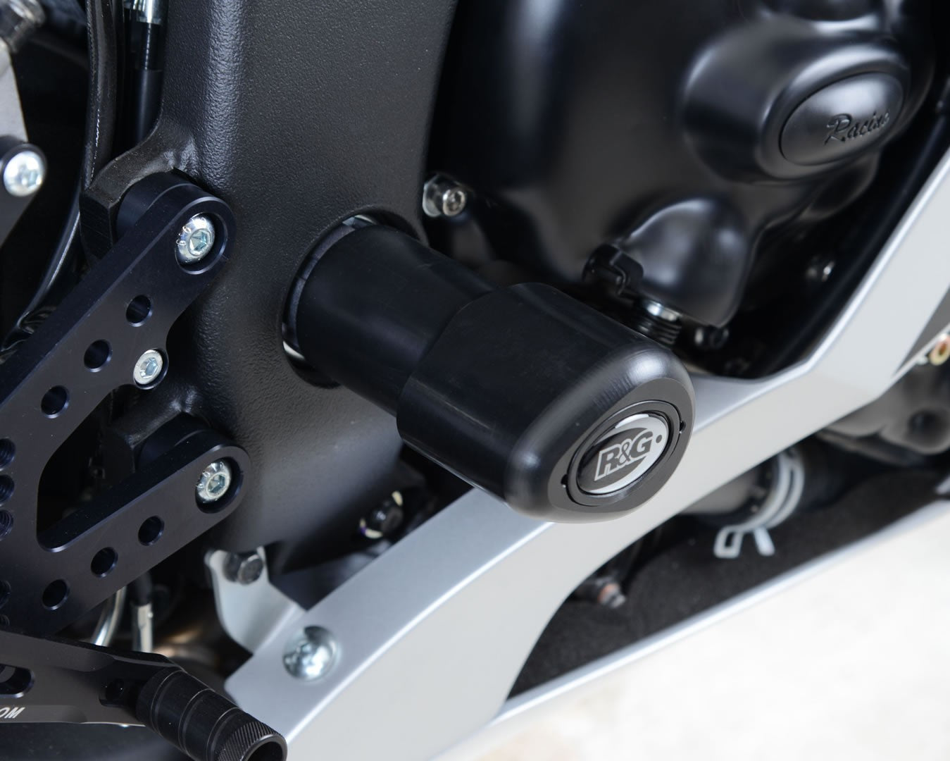 R&G Crash Protectors | Black | Yamaha YZF-R6 2006>2020
