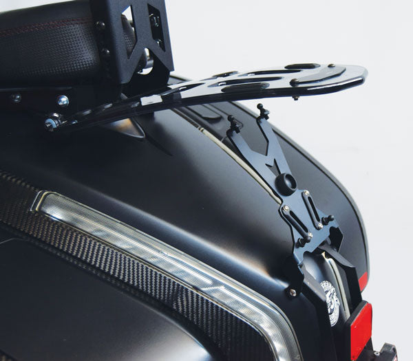 Isotta Tilting Luggage Rack - Plexiglass | Clear | Moto Guzzi MGX 21 2016>2020 -  Shop name