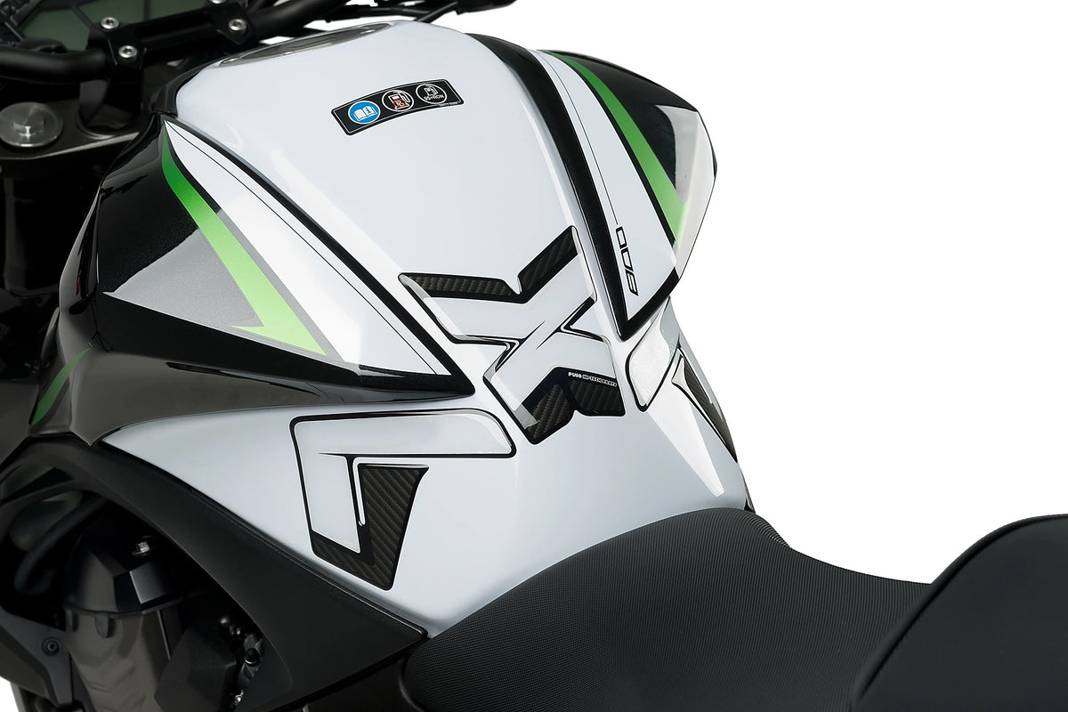 Puig Specific Tank Protector | Carbon Look | Kawasaki Z 800 2013>2016