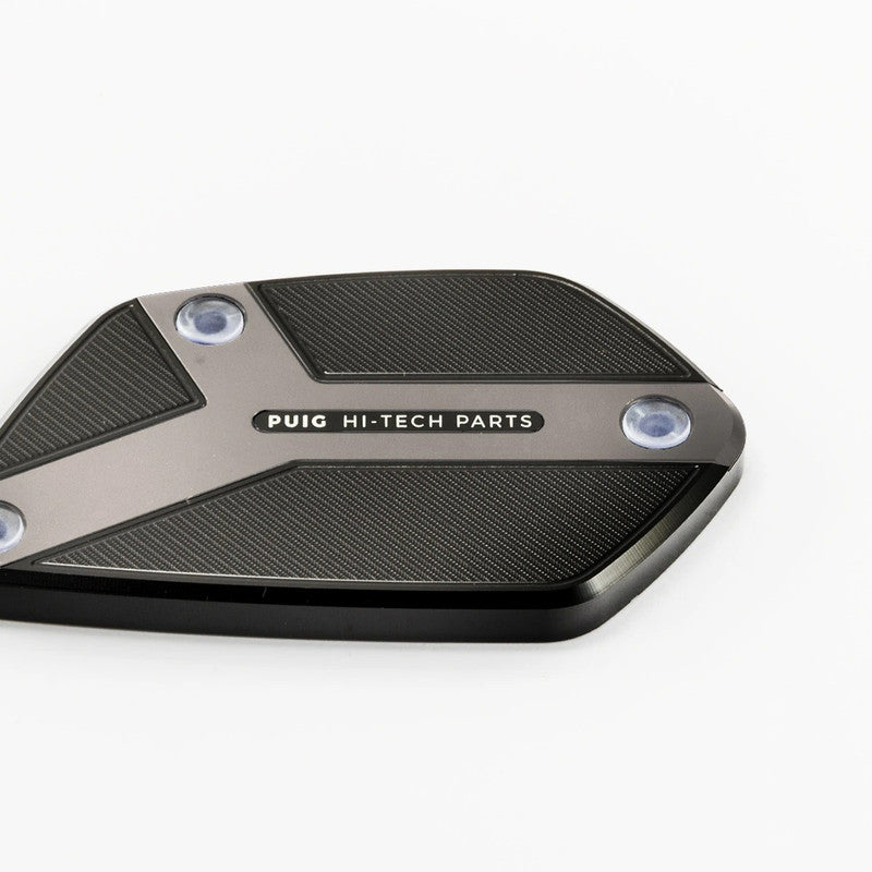 Puig Front Brake Liquid Tank Cover | Silver | BMW