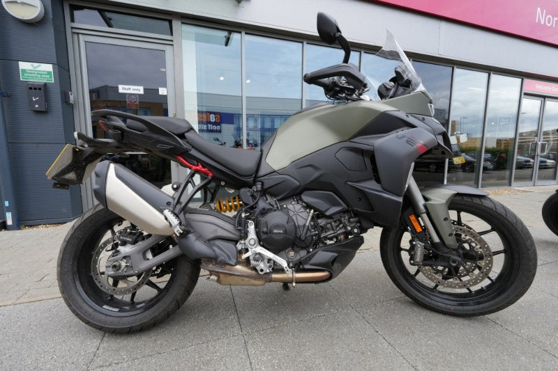 GBRacing Secondary Engine Cover Set | Ducati Panigale V2 / Streetfighter V2 / Multistrada V2 2025>Current -   Pyramid Motorcycle Accessories