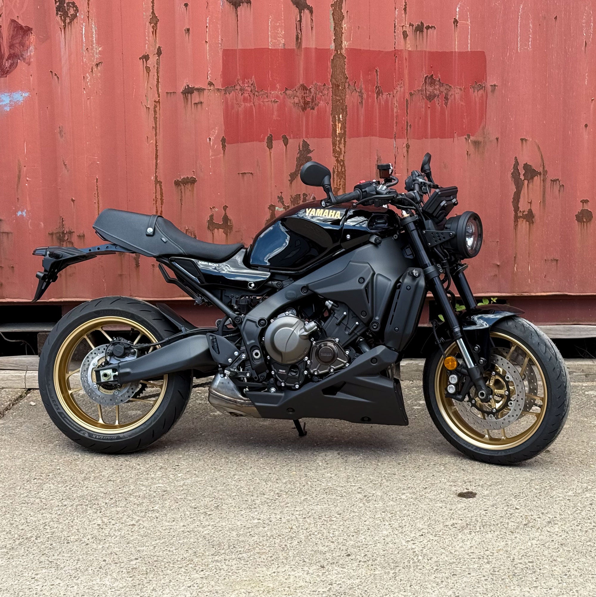 Pyramid Belly Pan | Matte Black | Yamaha XSR 900 2022>Current-Belly Pans-Pyramid Motorcycle Accessories
