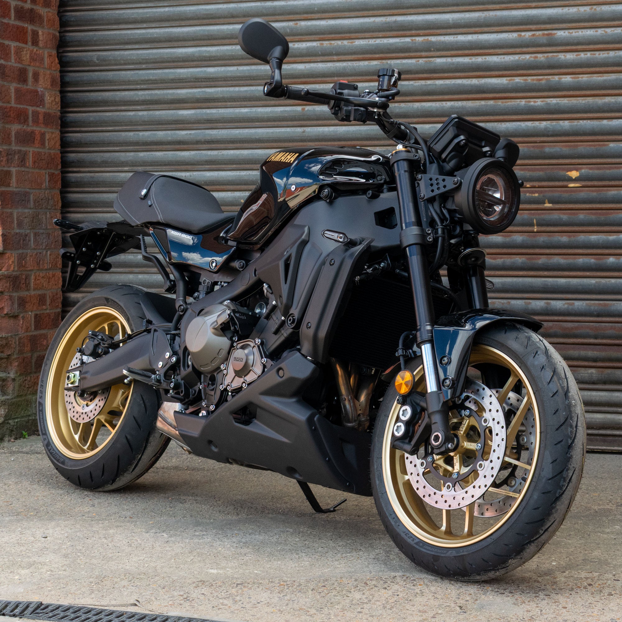 Pyramid Belly Pan | Matte Black | Yamaha XSR 900 2022>Current-Belly Pans-Pyramid Motorcycle Accessories
