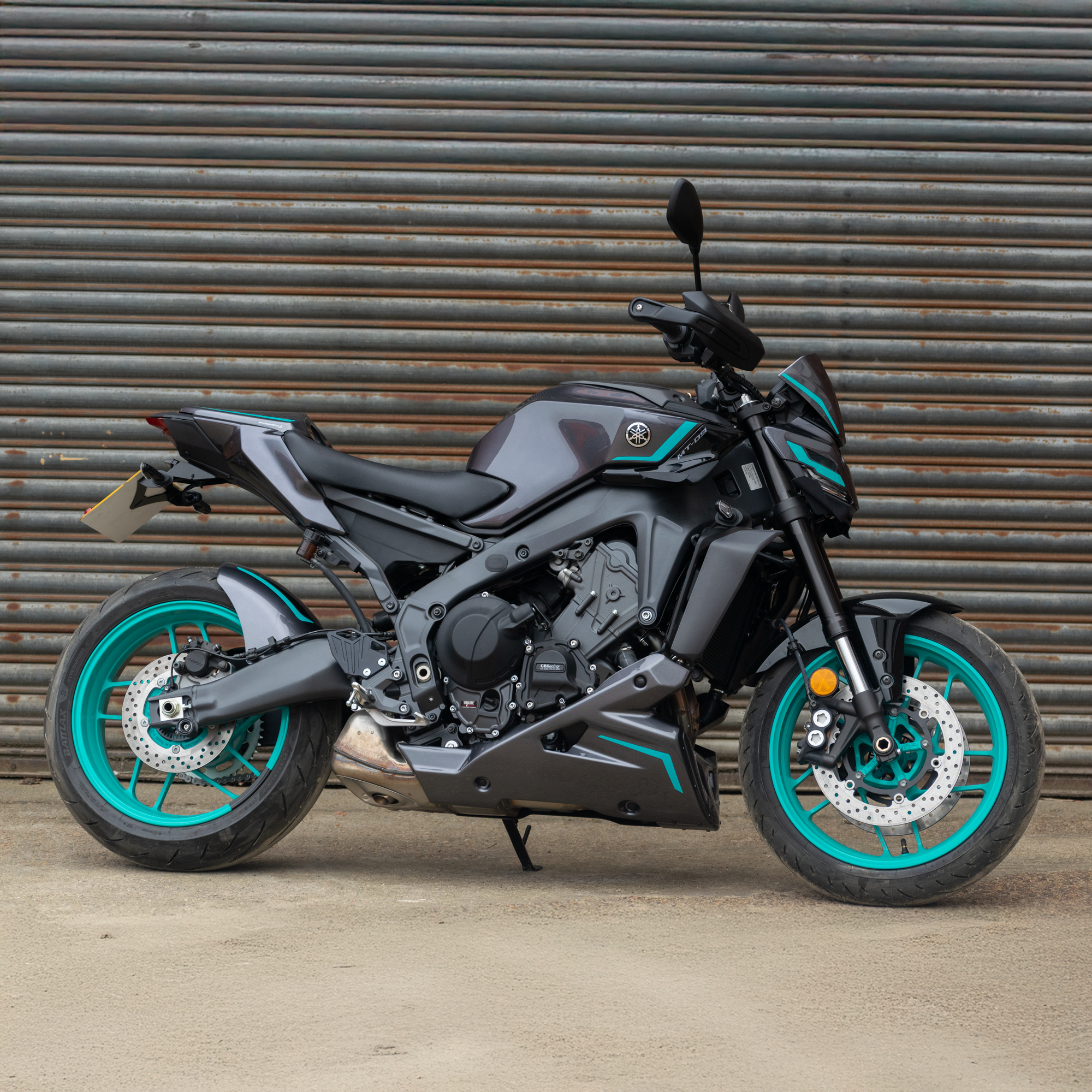 Pyramid Belly Pan | Tech Black | Yamaha MT-09 2021>Current-Belly Pans-Pyramid Motorcycle Accessories