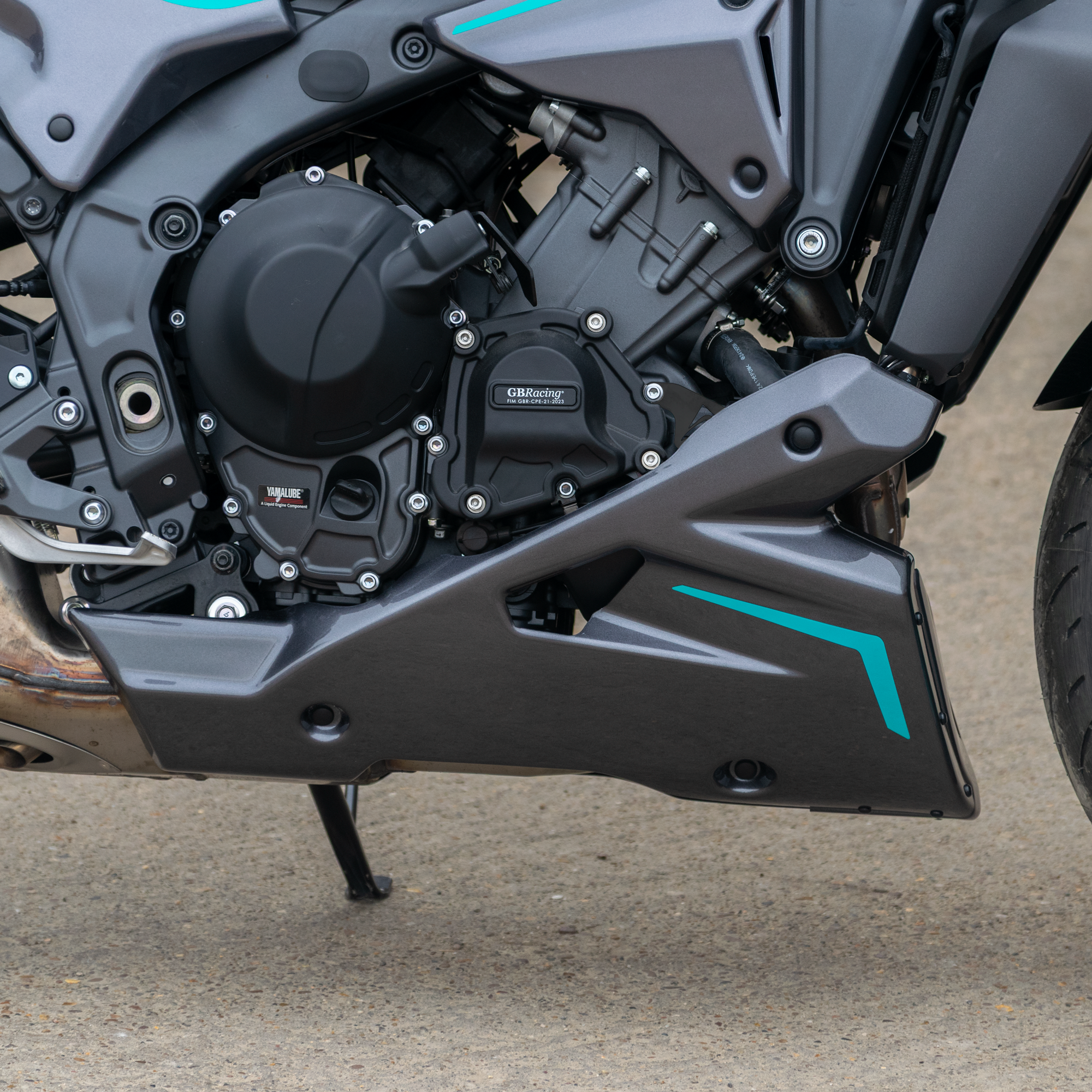 Pyramid Belly Pan | Tech Black | Yamaha MT-09 2021>Current-Belly Pans-Pyramid Motorcycle Accessories