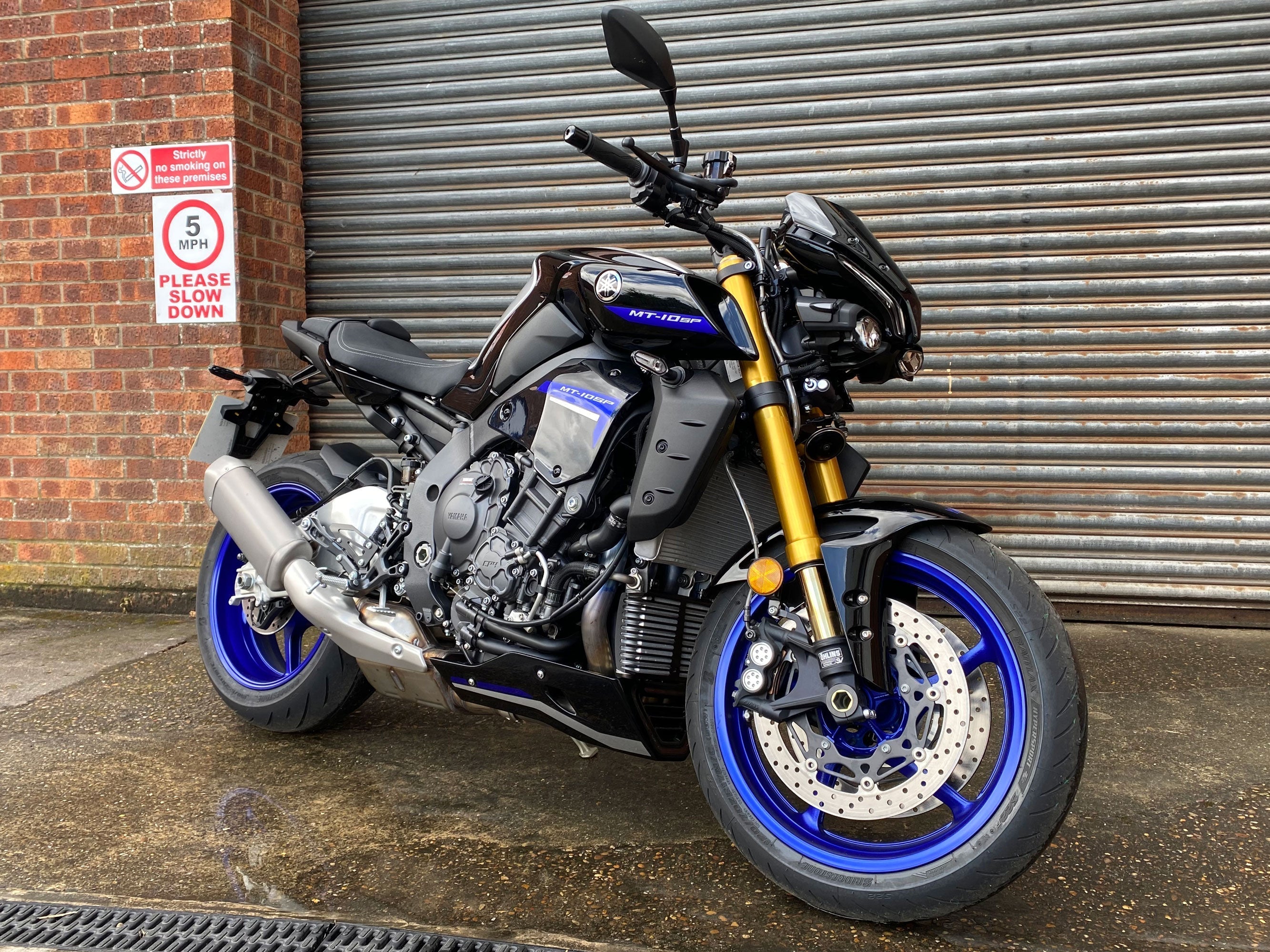 Pyramid Belly Pan | Midnight Cyan | Yamaha MT-10 2016>Current -  Shop name