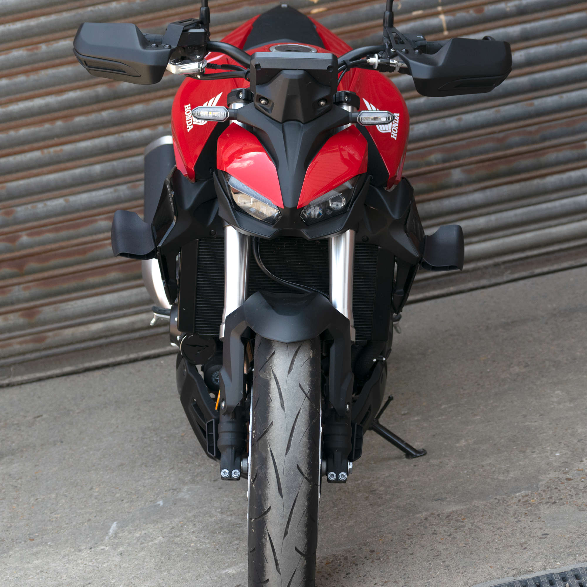 Pyramid Brake Duct Coolers | Matte Black | Honda CB1000 Hornet 2025>Current -  Shop name