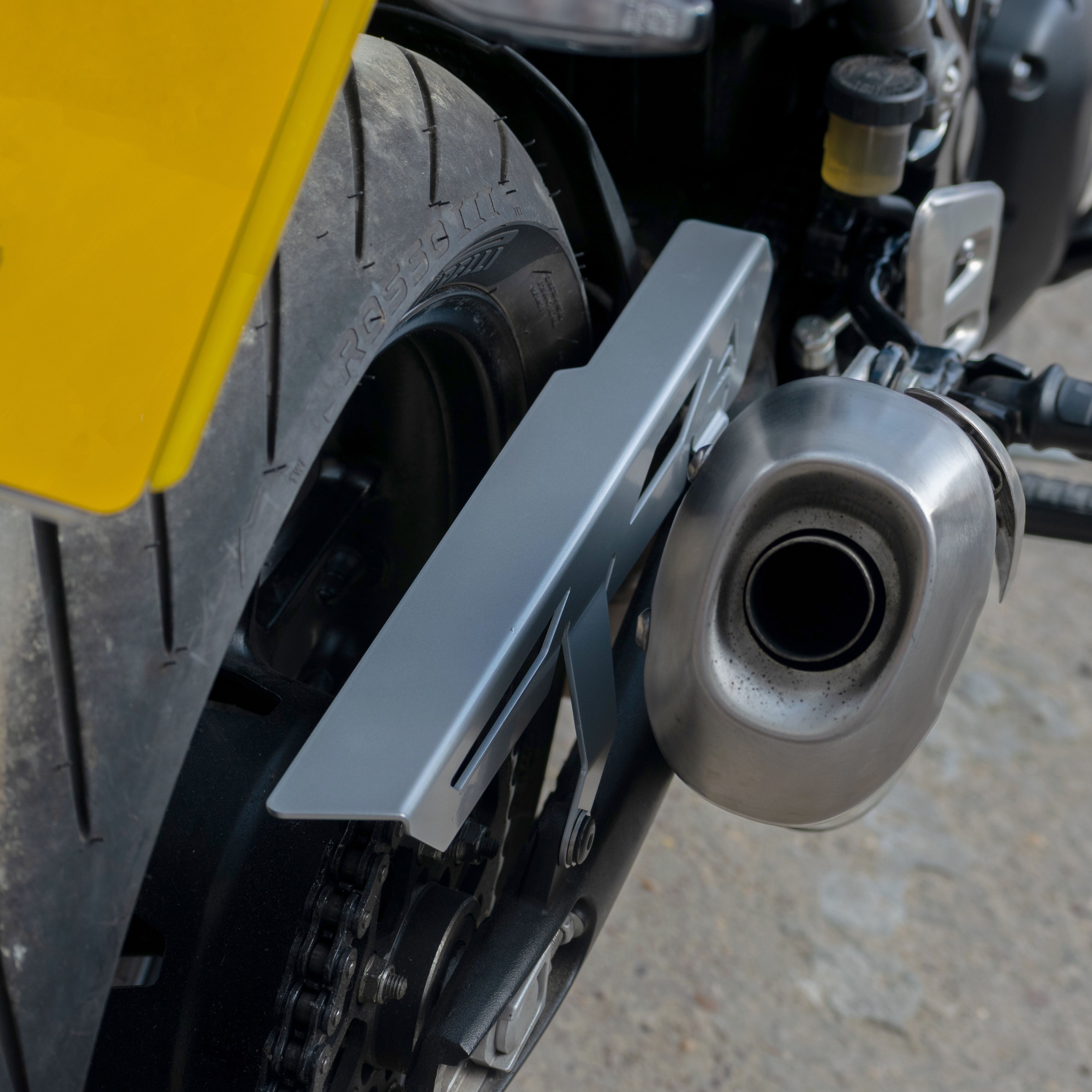 Pyramid Chainguard | Gloss Silver | Triumph Speed 400 2024>Current-Chain Guards-Pyramid Motorcycle Accessories