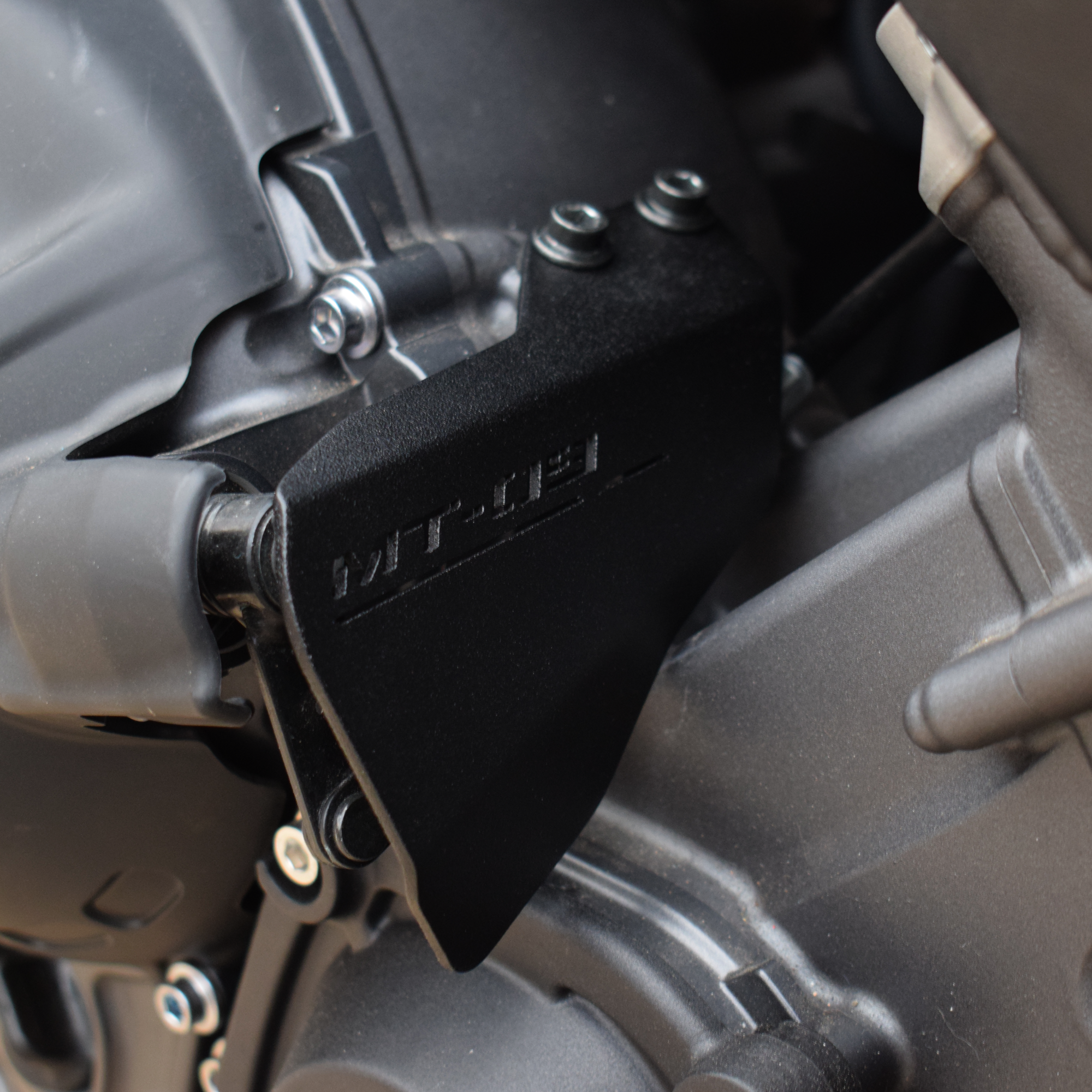 Pyramid Clutch Cable Cover | Matte Black | Yamaha MT-09 2021>Current-Engine Covers-Pyramid Motorcycle Accessories