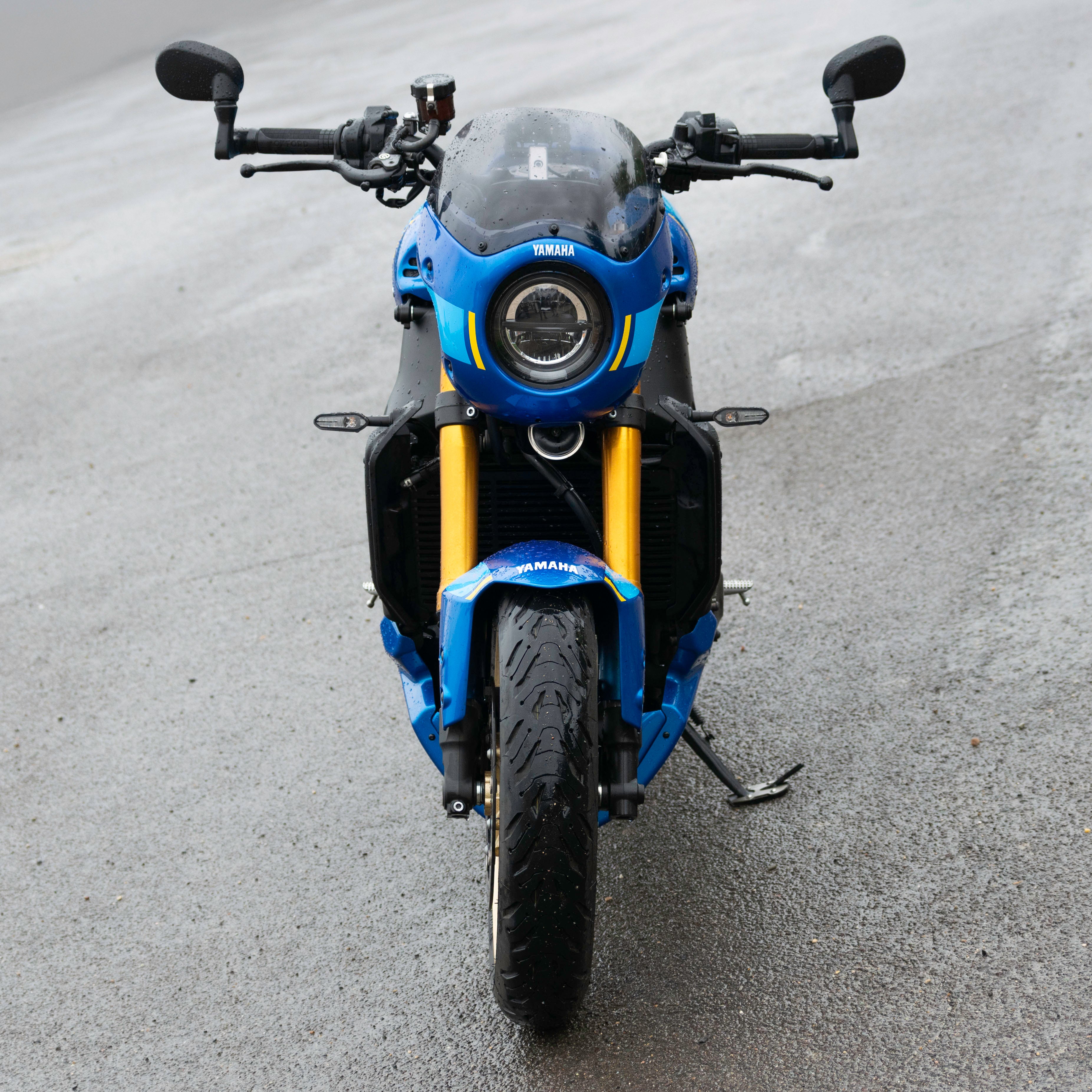 Pyramid Decals | Legend Blue Front Guard Decal | Yamaha XSR 900 2023>Current-Decals-Pyramid Motorcycle Accessories