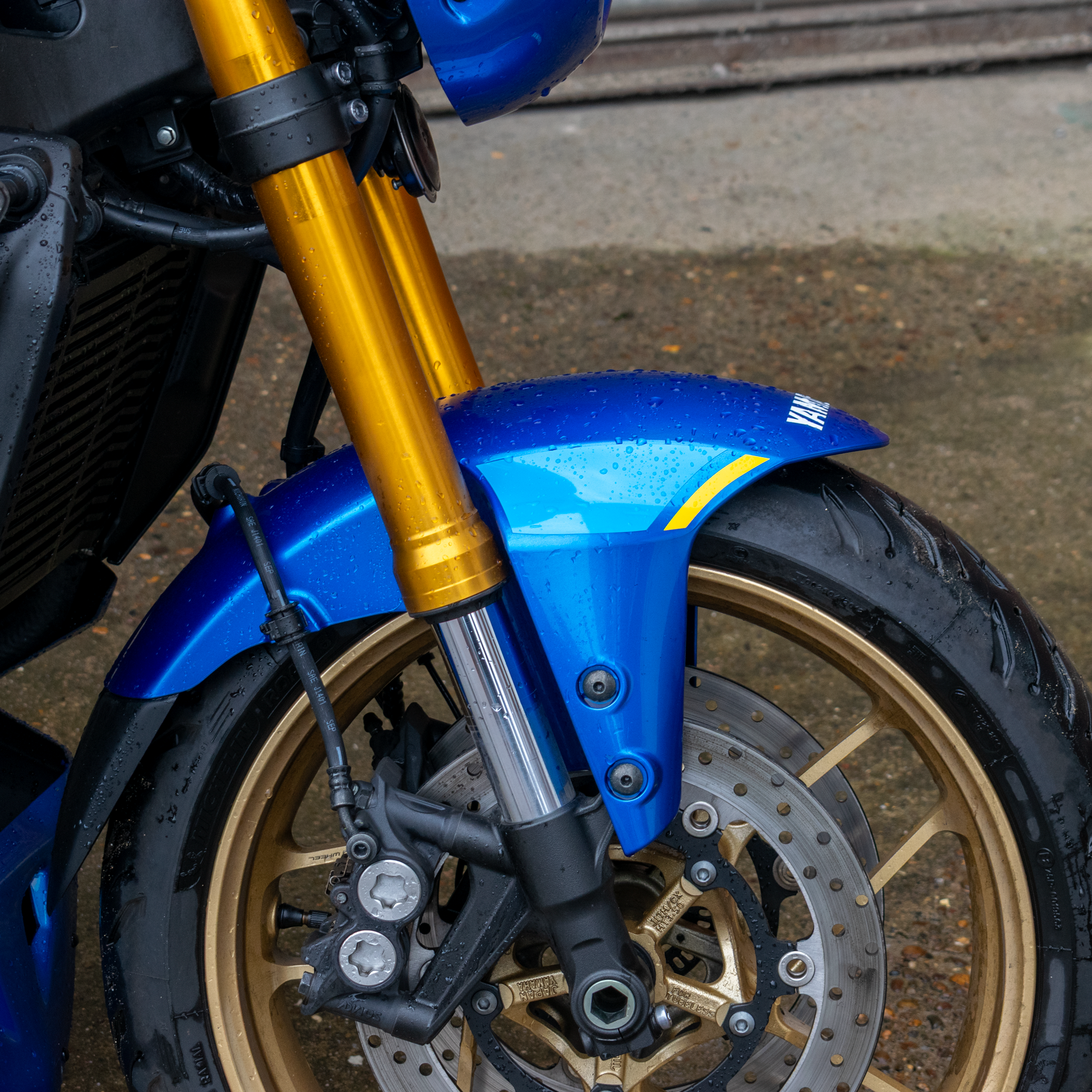 Pyramid Decals | Legend Blue Front Guard Decal | Yamaha XSR 900 2023>Current-Decals-Pyramid Motorcycle Accessories