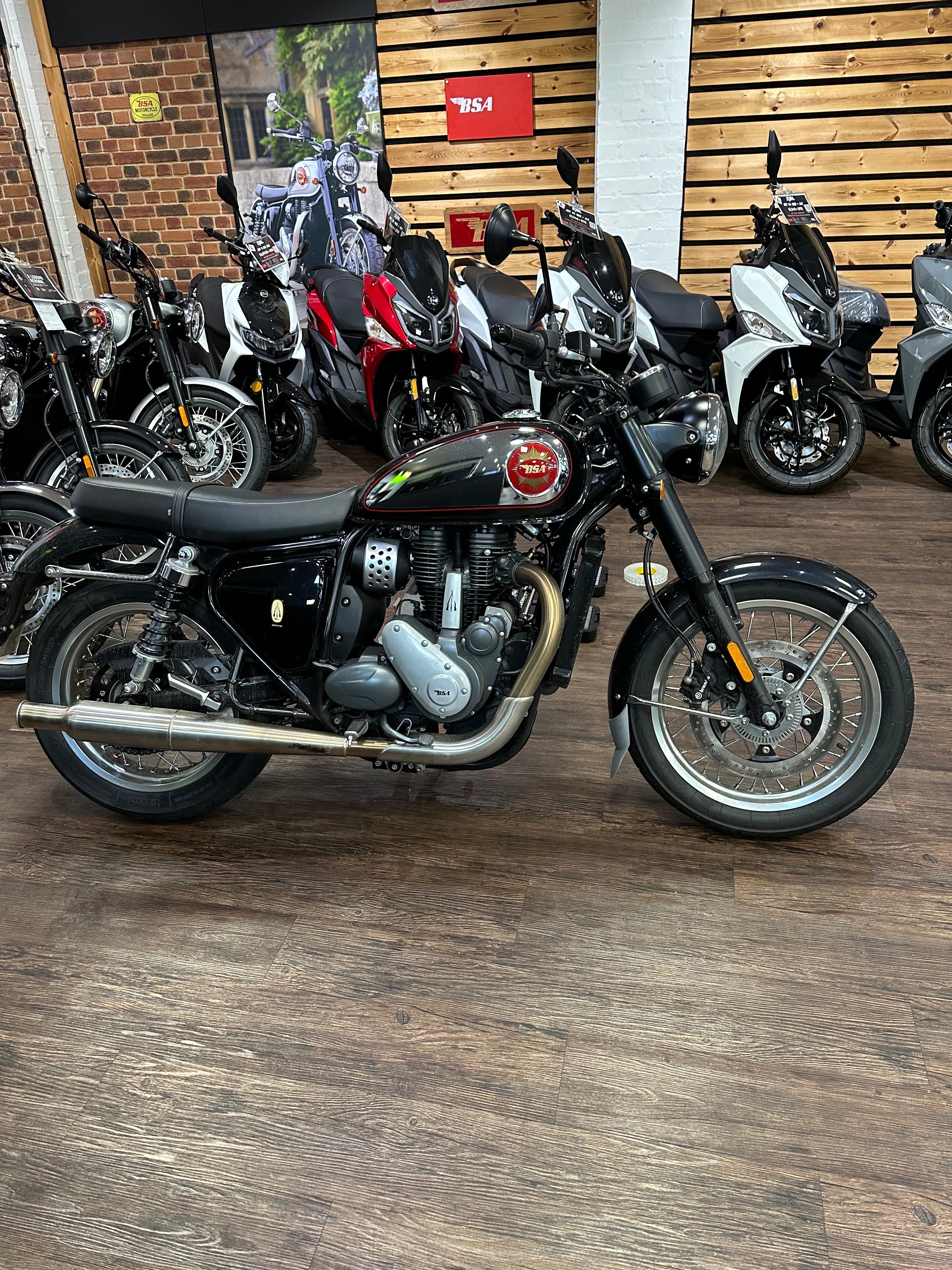 Pyramid Extenda Fenda | Matte Black | BSA Goldstar 2022>Current -  Shop name