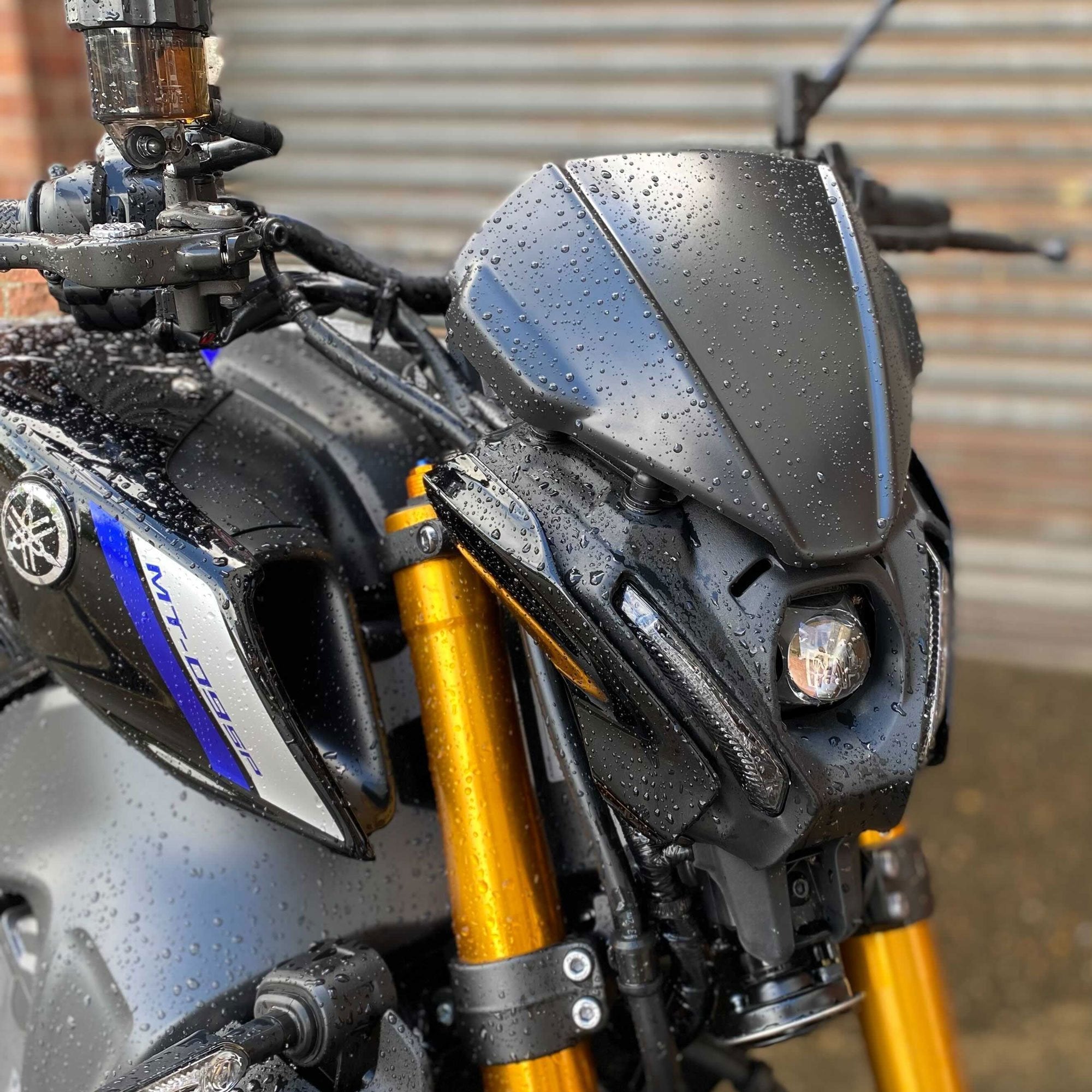 Pyramid Fly Screen | Matte Black | Yamaha MT-09 SP 2021>2023-22160M-Screens-Pyramid Motorcycle Accessories