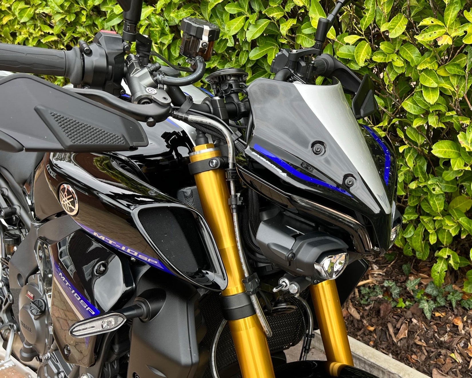 Pyramid Fly Screen | Matte Black | Yamaha MT-10 SP 2022>Current