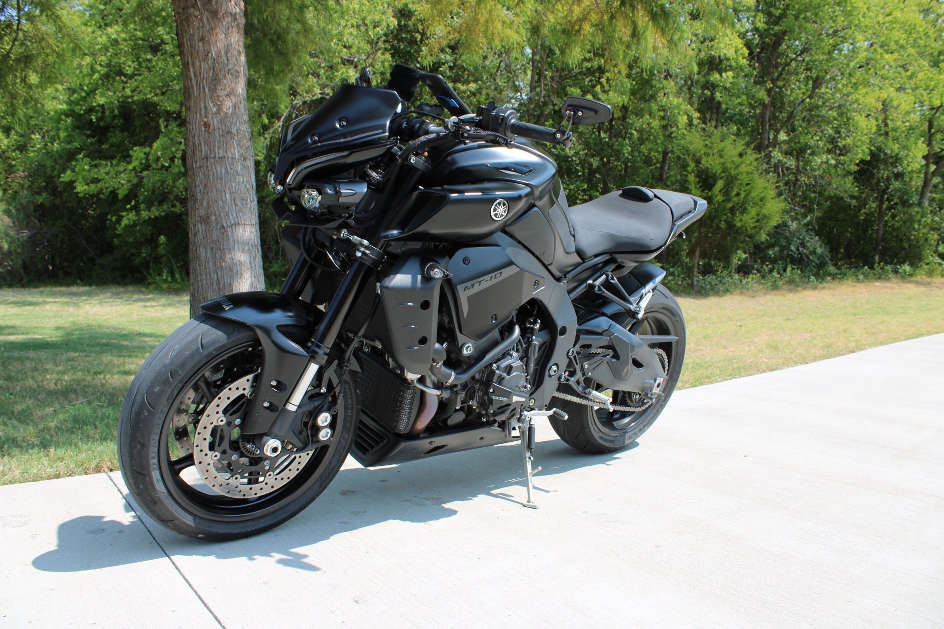 Pyramid Fly Screen | Tech Black Colours | Yamaha MT-10 2022>Current -  Shop name