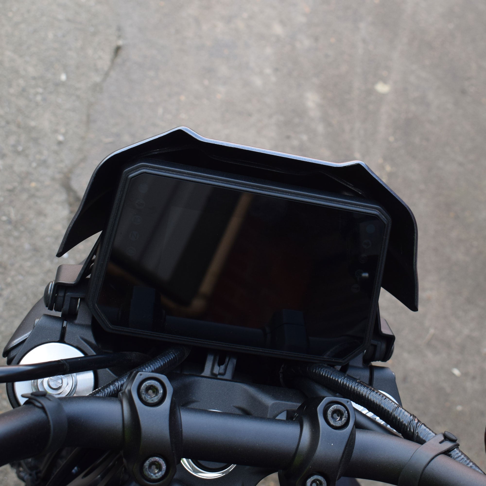 Pyramid Fly Screen | Tech Black | Yamaha MT-09 2024>Current-22190F-Screens-Pyramid Motorcycle Accessories