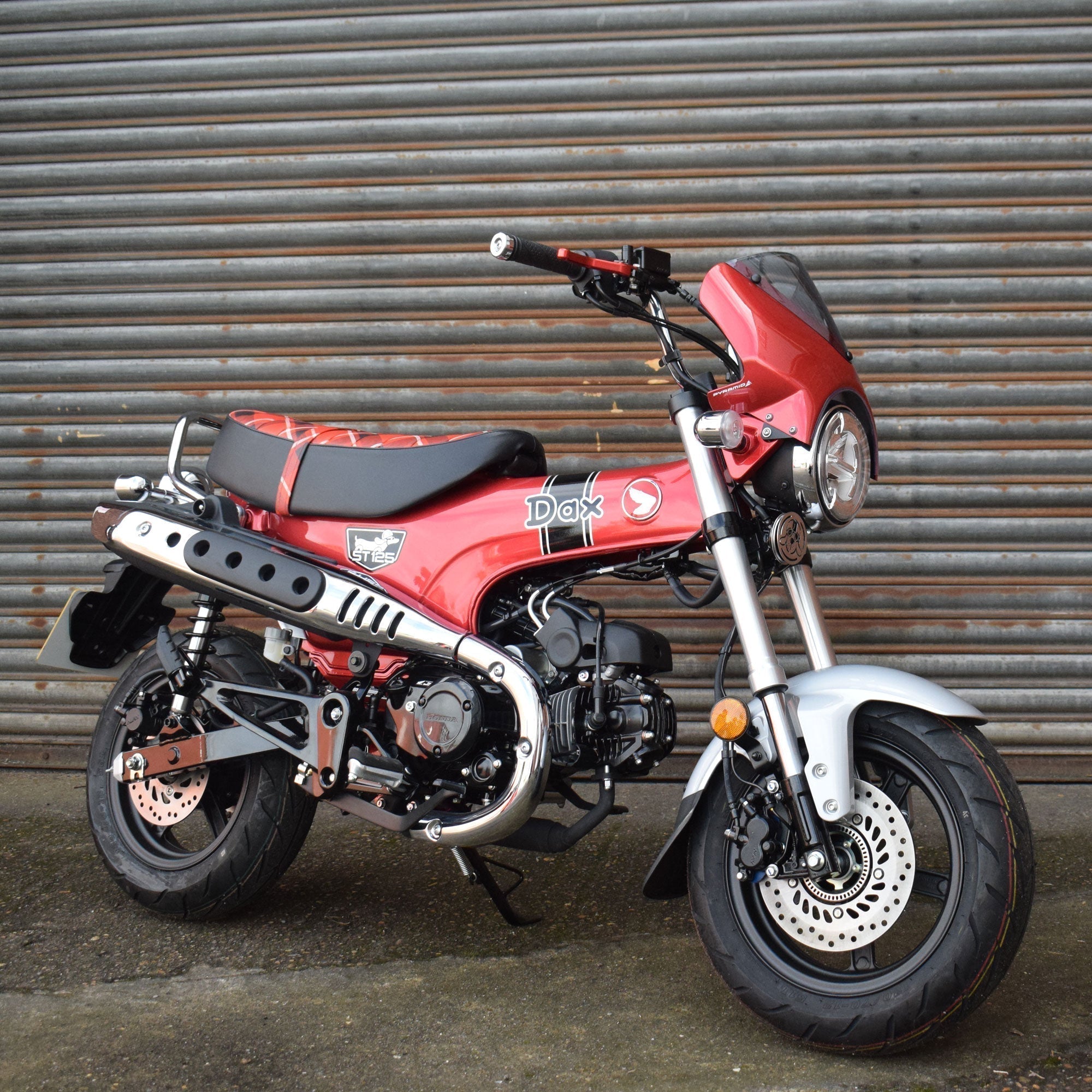 Pyramid Fly Screen | Unpainted | Honda ST125 Dax 2023>Current