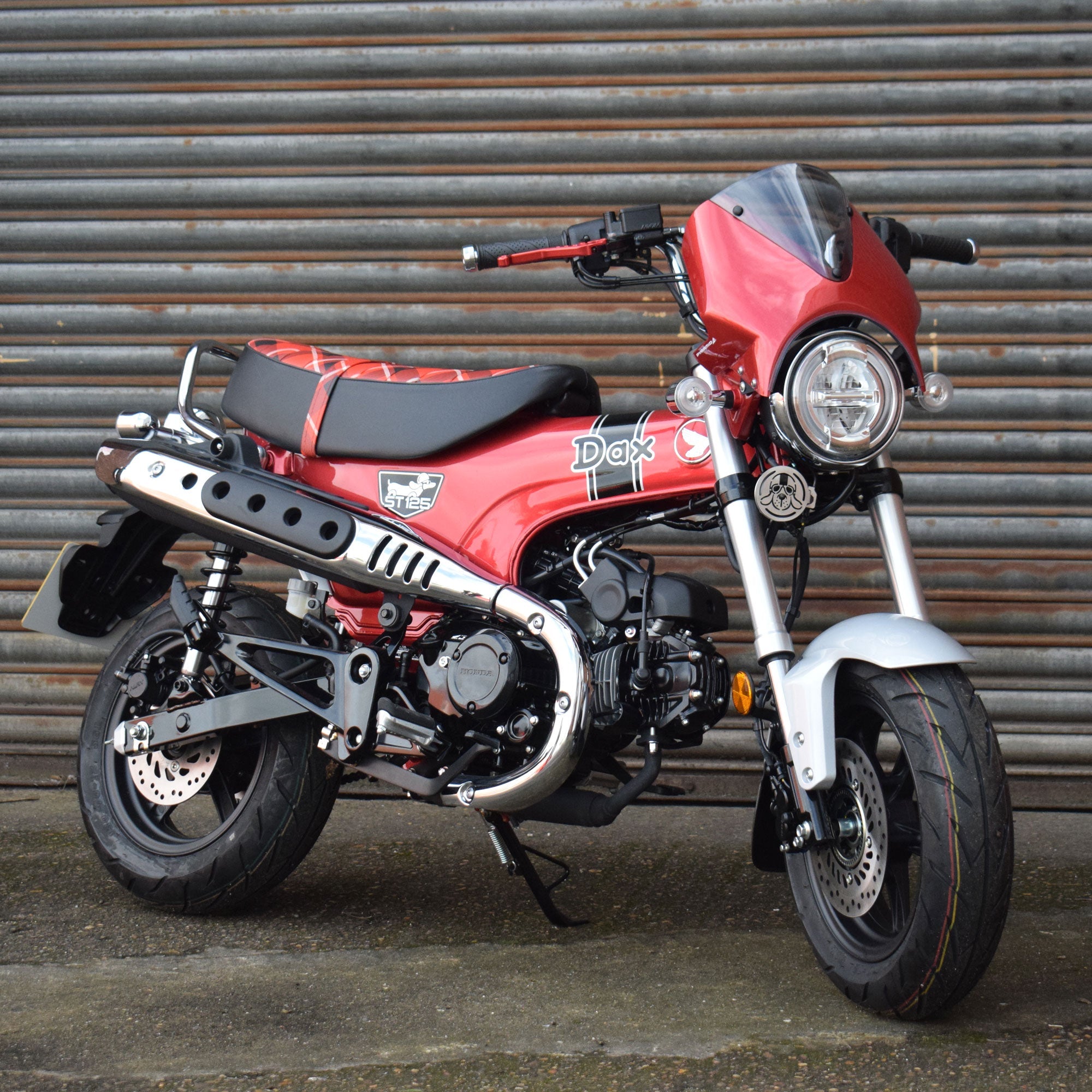 Pyramid Fly Screen | Pearl Cadet Grey | Honda ST125 Dax 2023>Current -  Shop name
