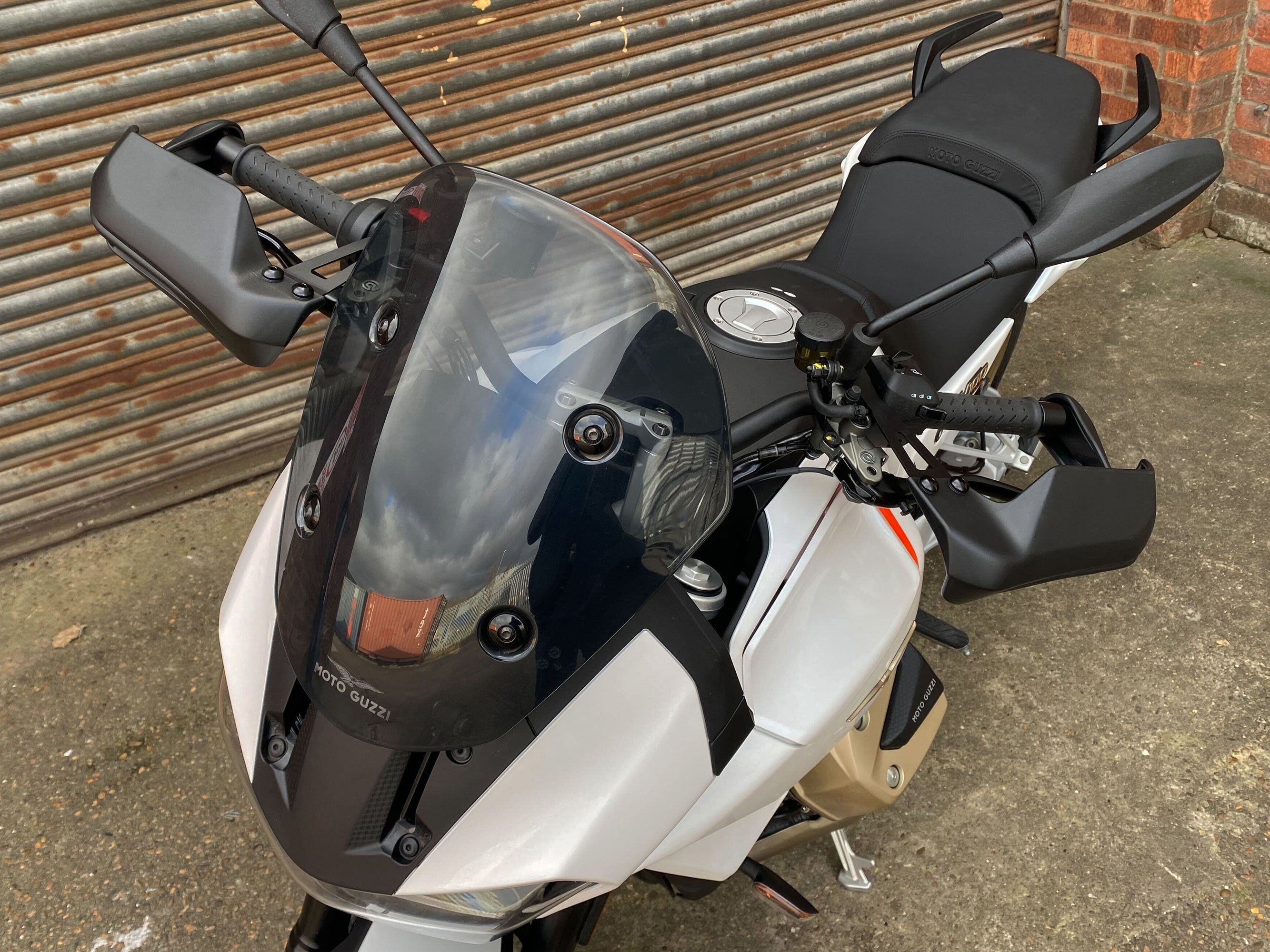 Pyramid Handguards | Matte Black | Moto Guzzi V100 Mandello S 2022>Current -  Shop name