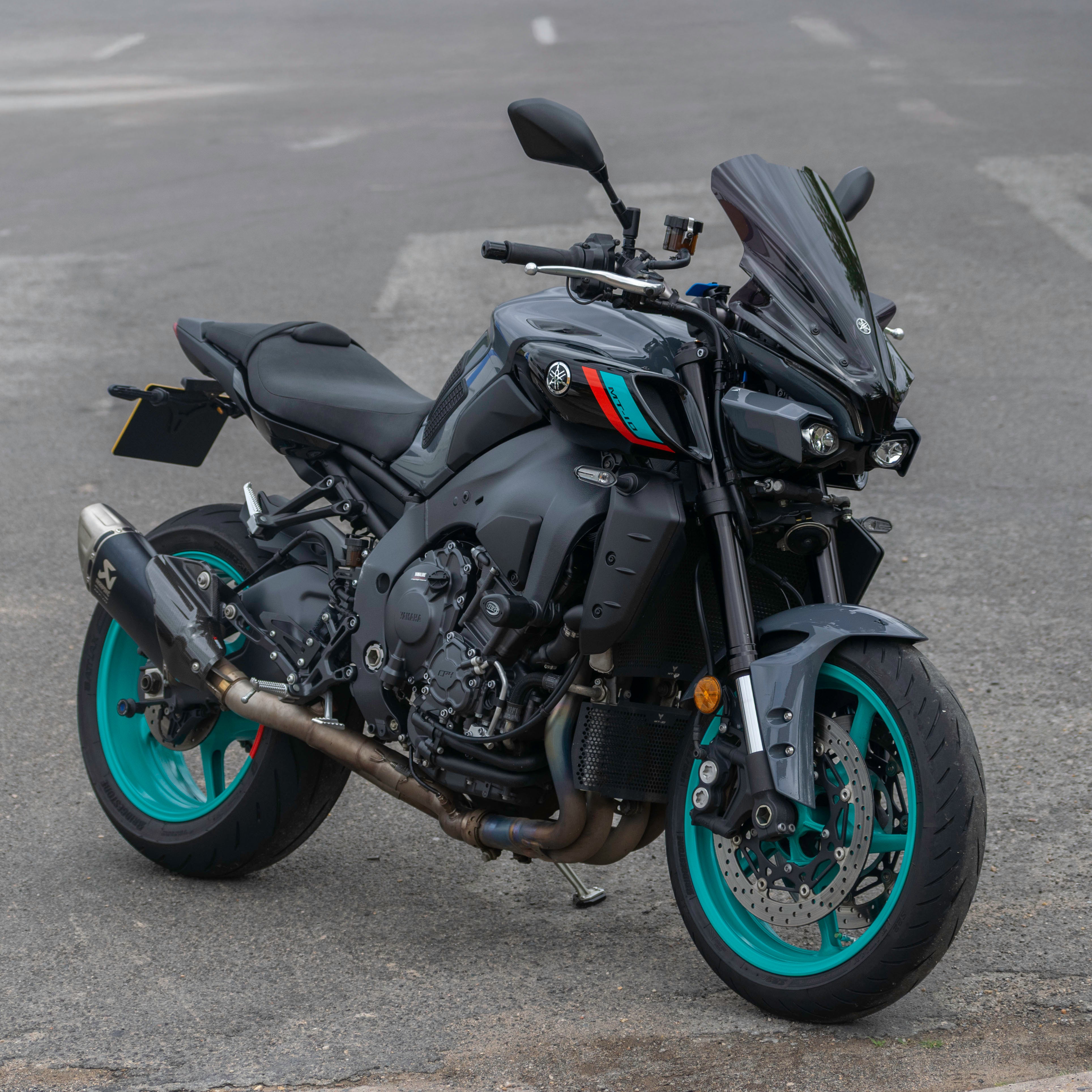 Pyramid Headlight Shrouds | Cyan Storm | Yamaha MT-10 2022>Current-Decals-Pyramid Motorcycle Accessories