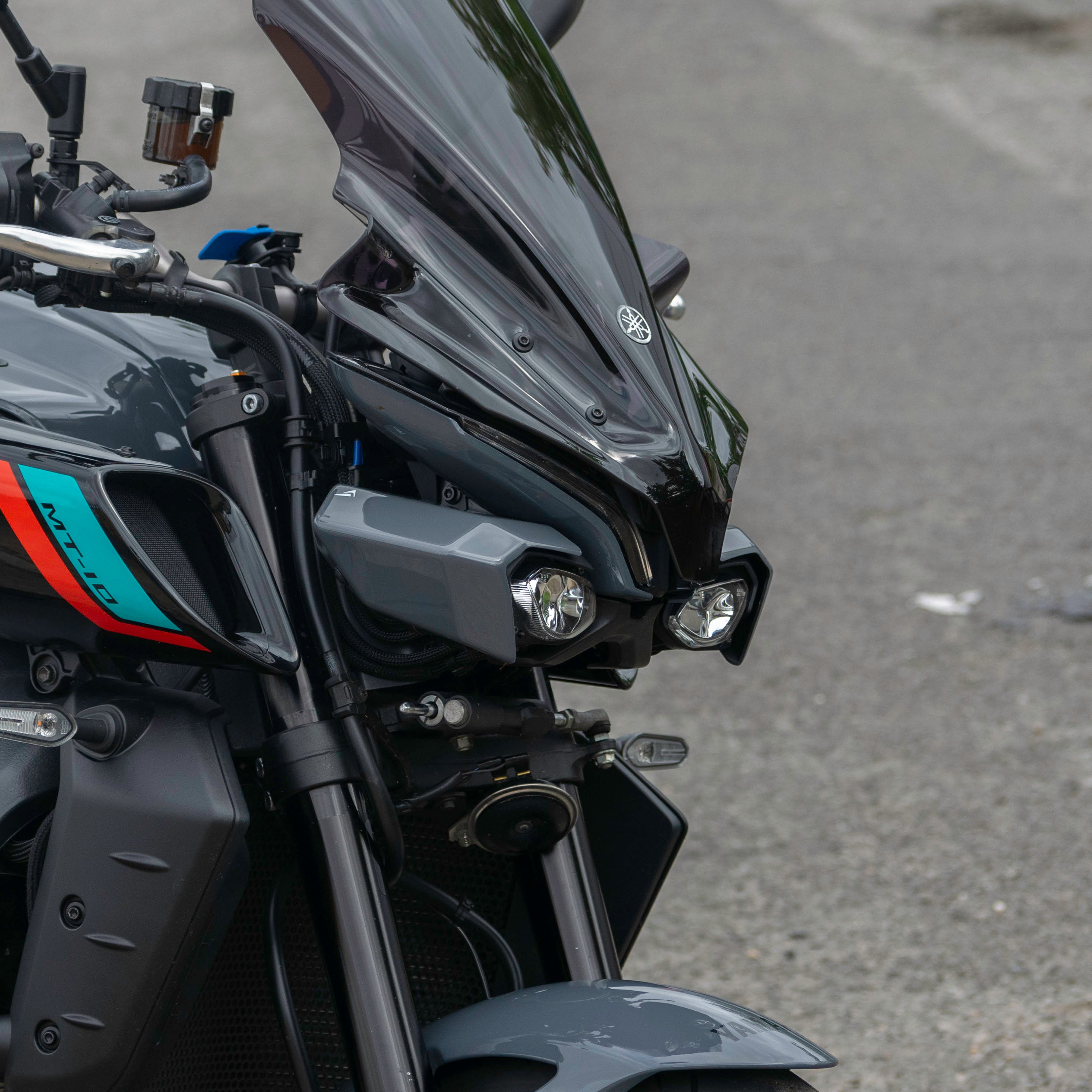 Pyramid Headlight Shrouds | Cyan Storm | Yamaha MT-10 2022>Current-Decals-Pyramid Motorcycle Accessories
