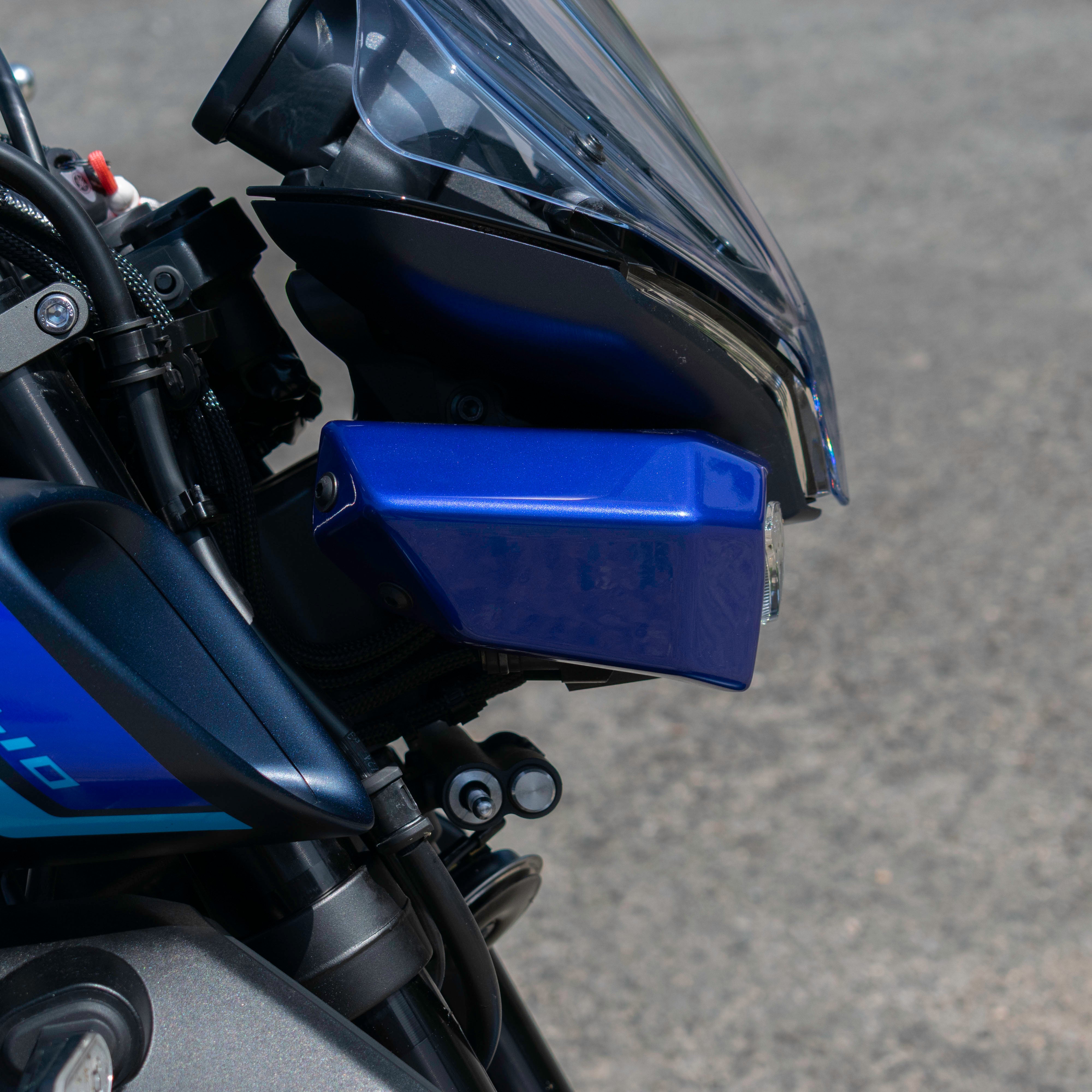 Pyramid Headlight Shrouds | Tech Black | Yamaha MT-10 2022>Current-Decals-Pyramid Motorcycle Accessories