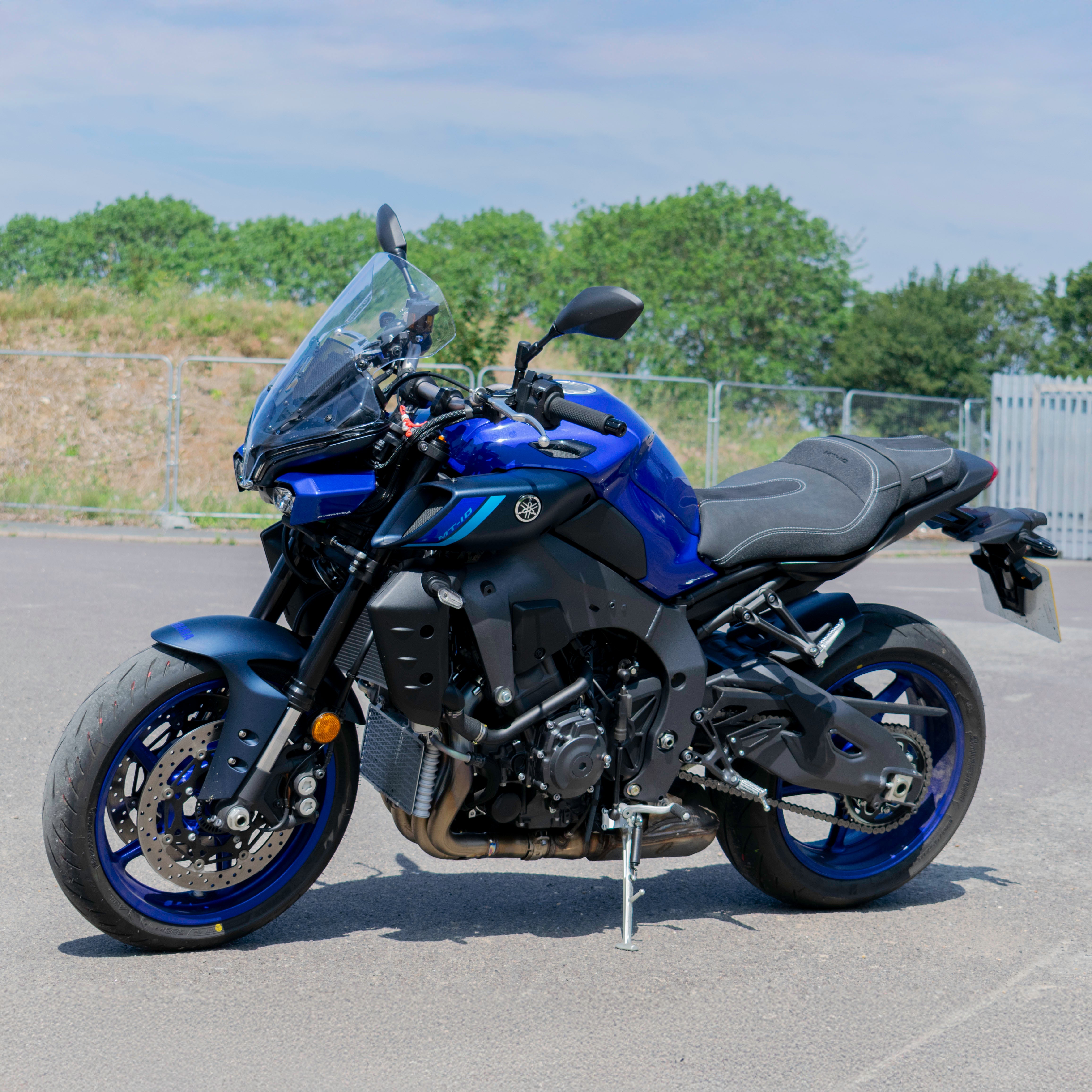 Pyramid Headlight Shrouds | Tech Black | Yamaha MT-10 2022>Current-Decals-Pyramid Motorcycle Accessories