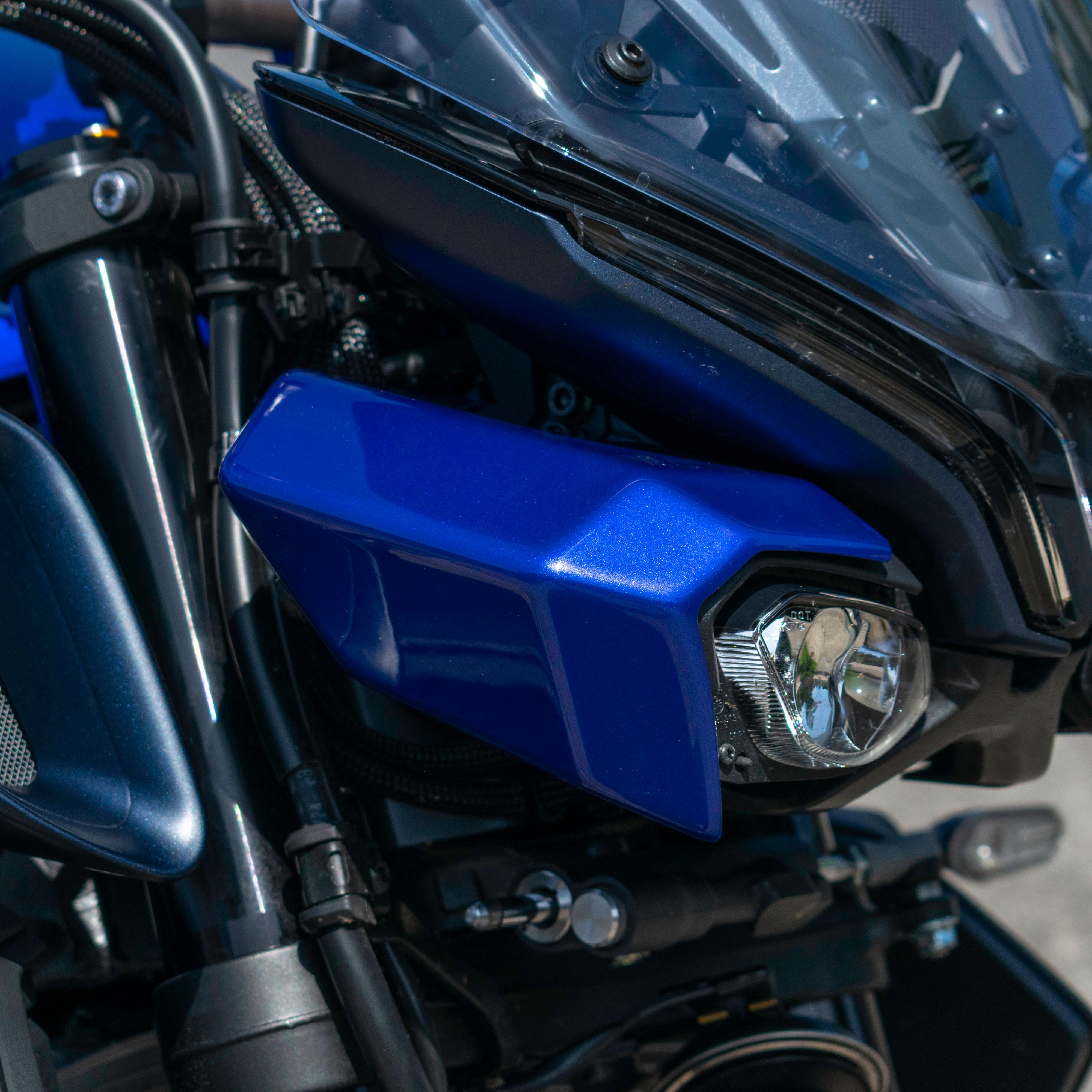 Pyramid Headlight Shrouds | Tech Black | Yamaha MT-10 2022>Current-Decals-Pyramid Motorcycle Accessories