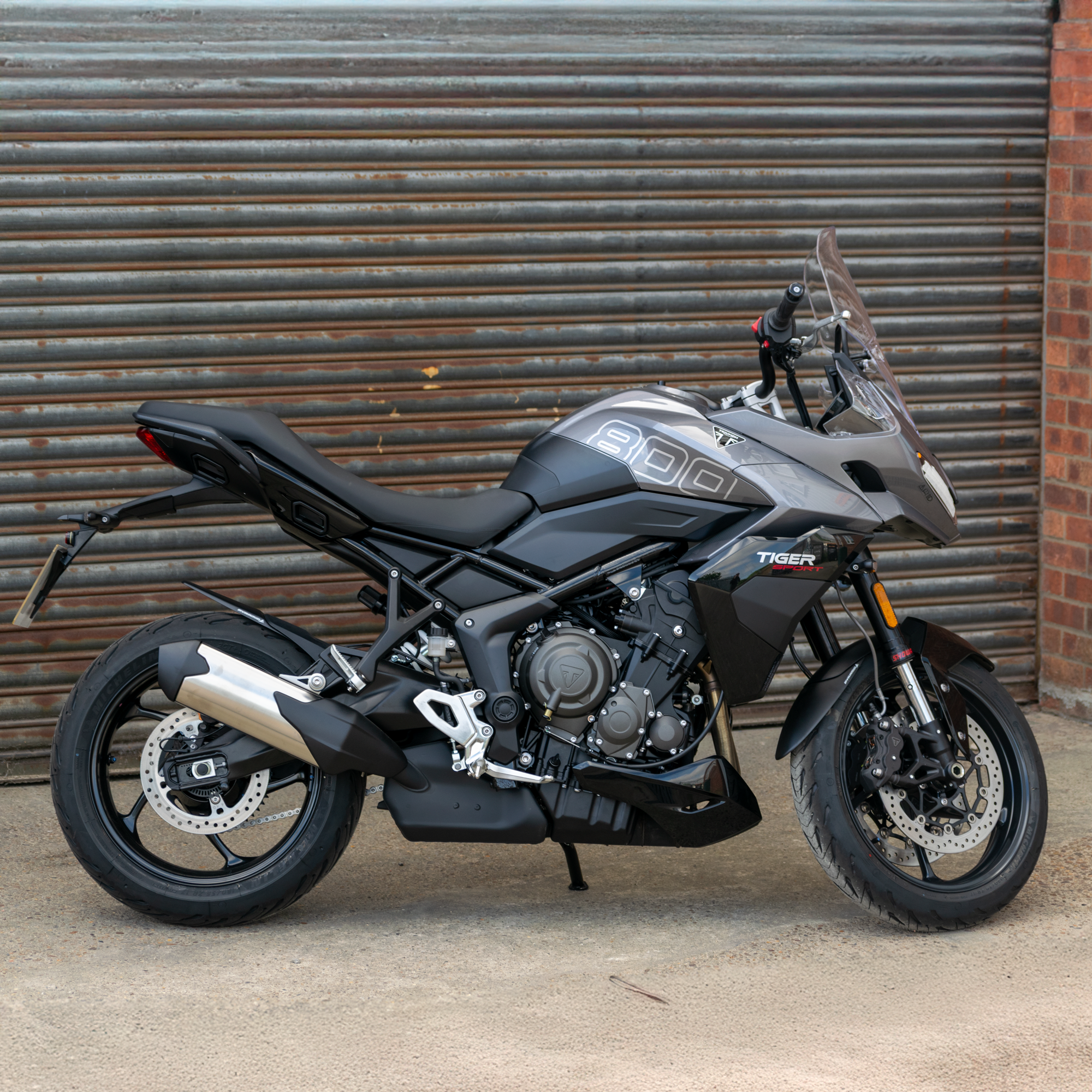 Pyramid Hugger Extension | Matte Black | Triumph Tiger Sport 800 2025>Current -  Shop name