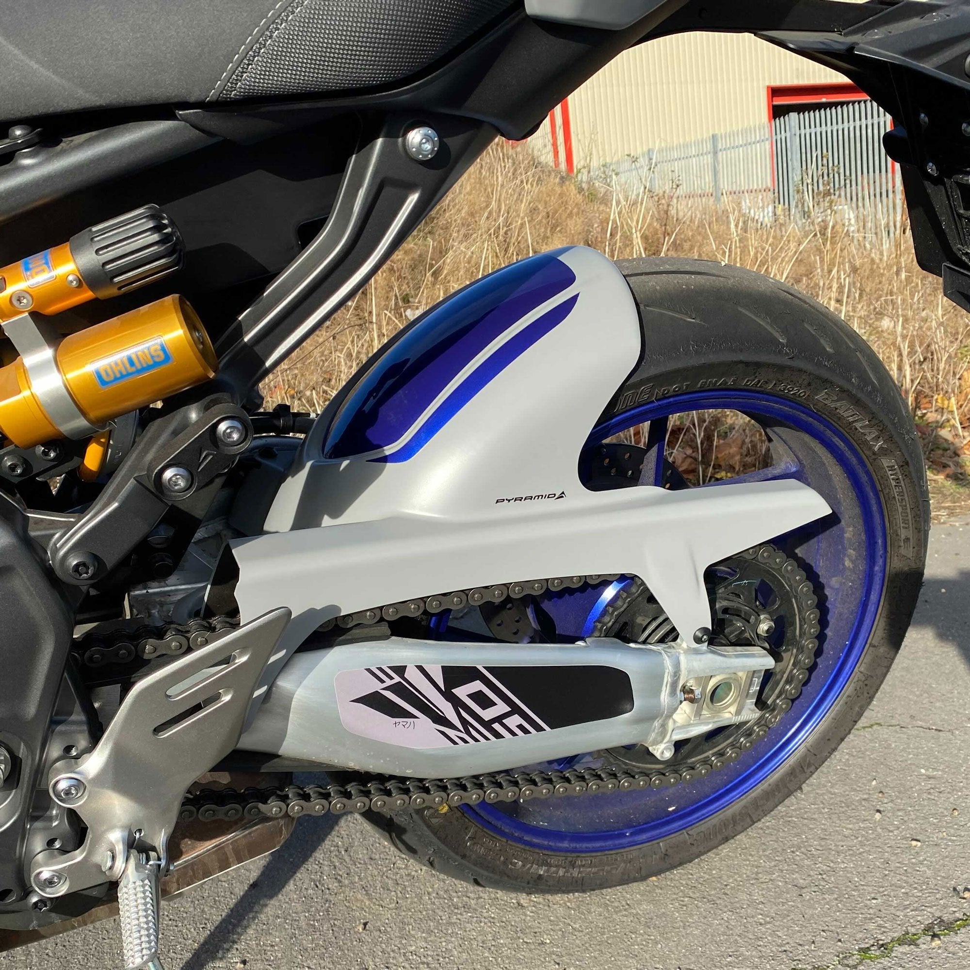Pyramid Hugger | Icon Blue | Yamaha MT-09 2021>2023 -   Pyramid Motorcycle Accessories