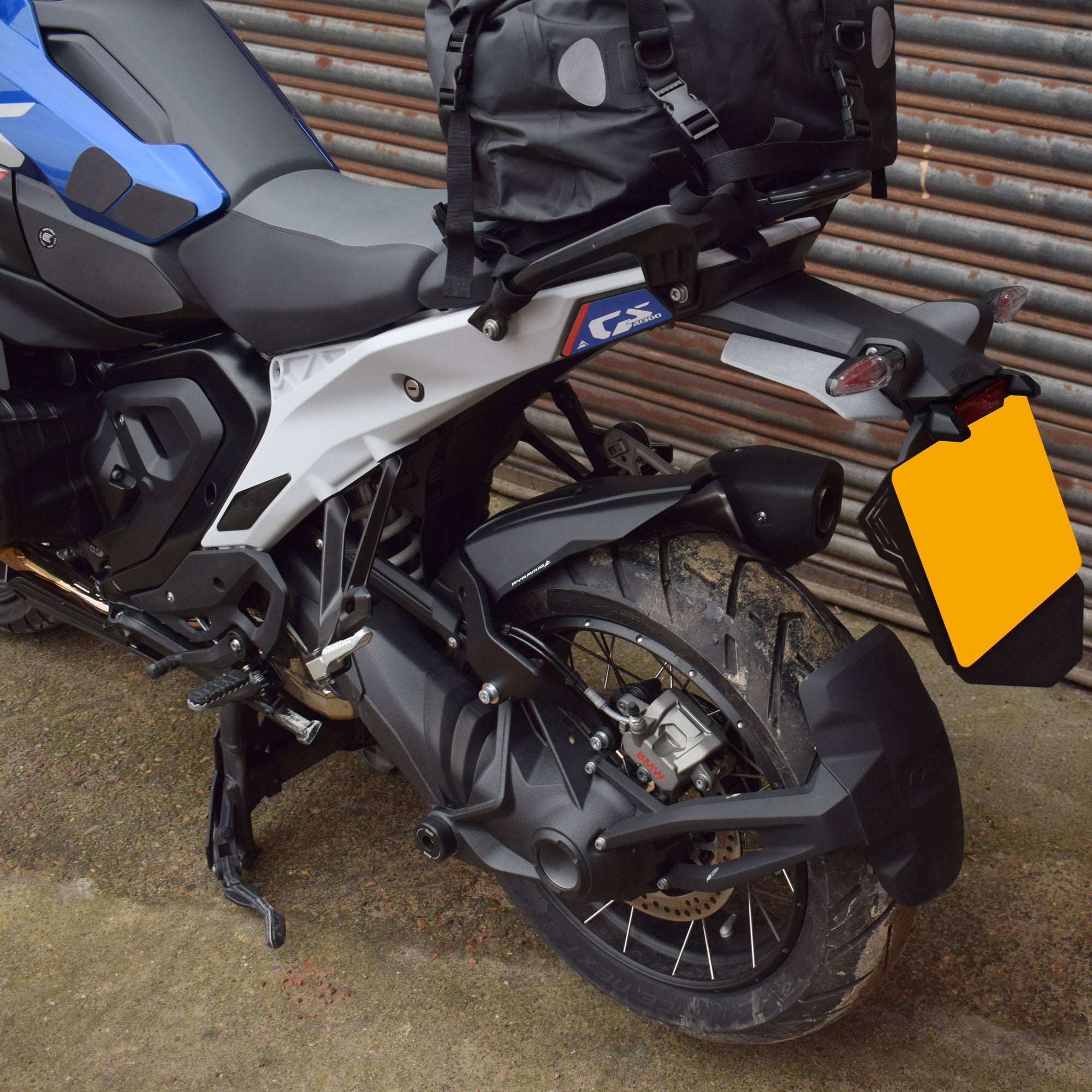 Pyramid Hugger | Matte Black | BMW R 1300 GS 2023>Current-Hugger Extensions-Pyramid Motorcycle Accessories